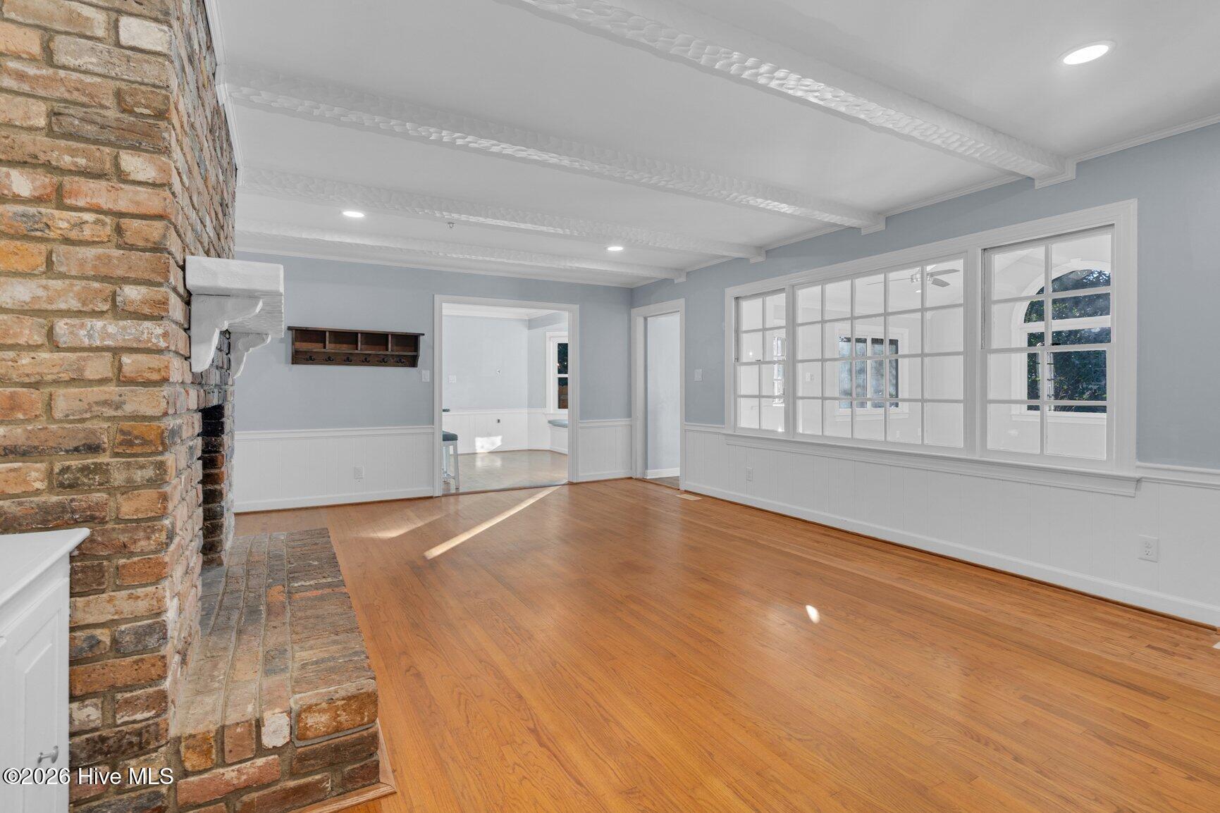 3701 Woodlawn Road