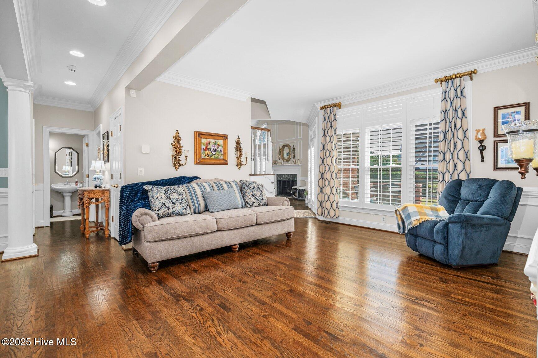 3209 Abbey Road