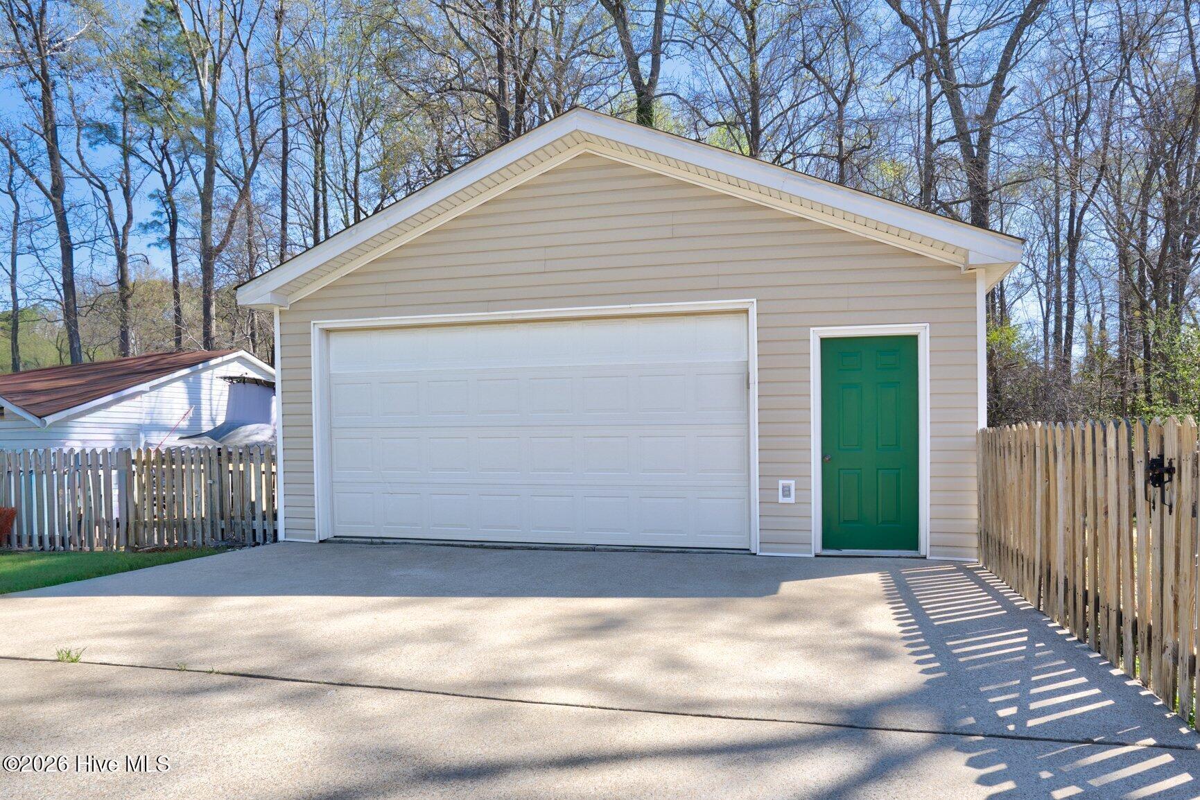 925 Pamela Lane