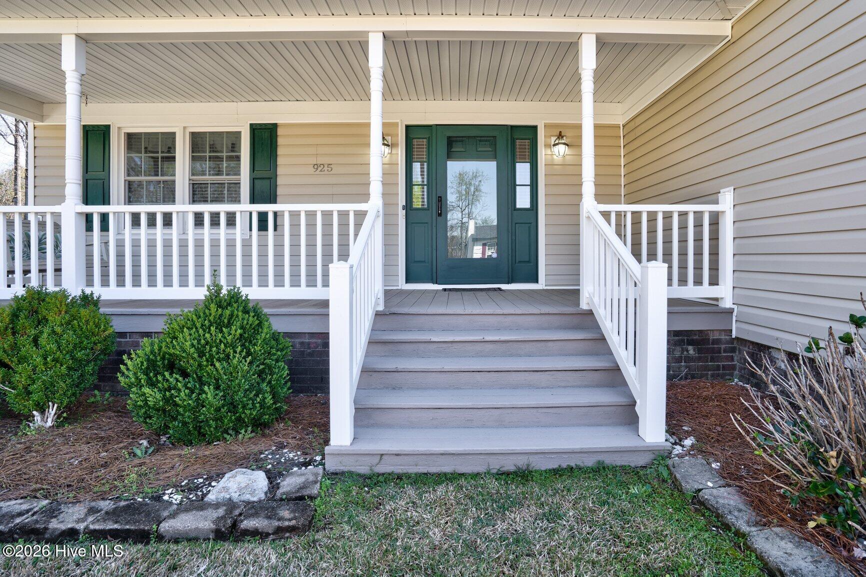 925 Pamela Lane