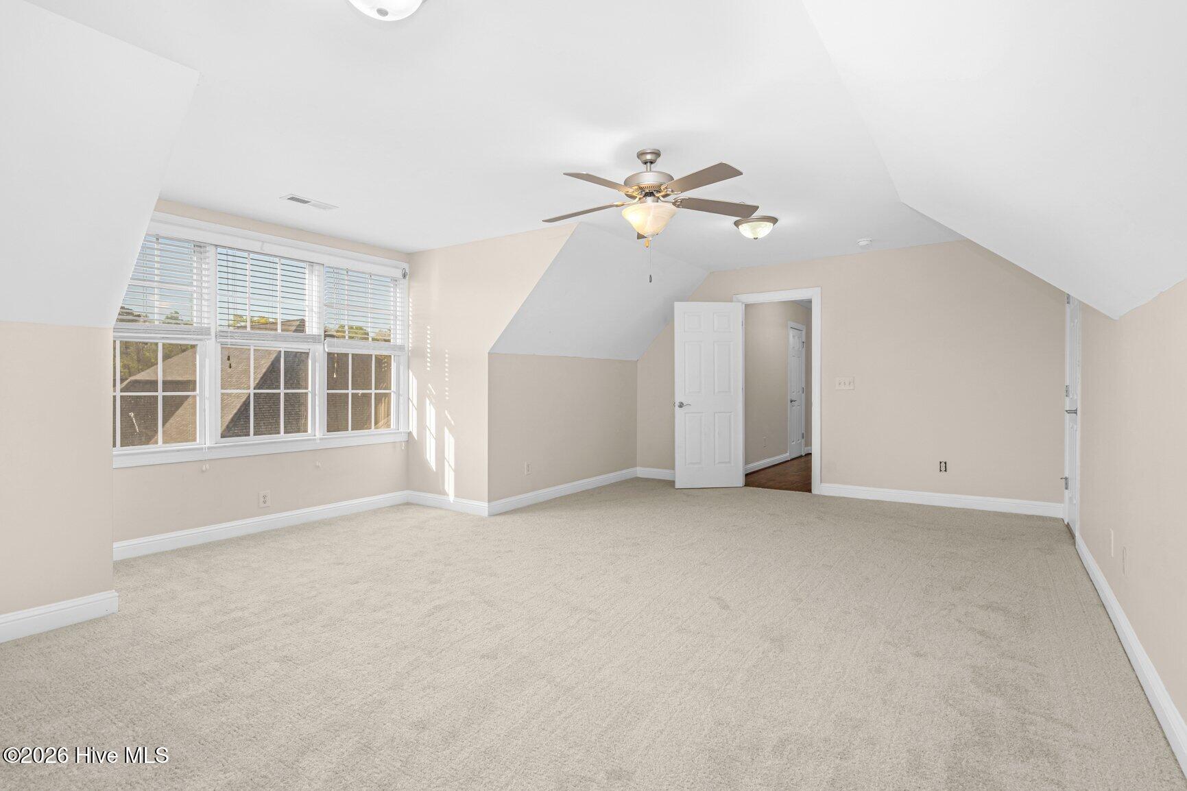 642 Chimney Hill Way