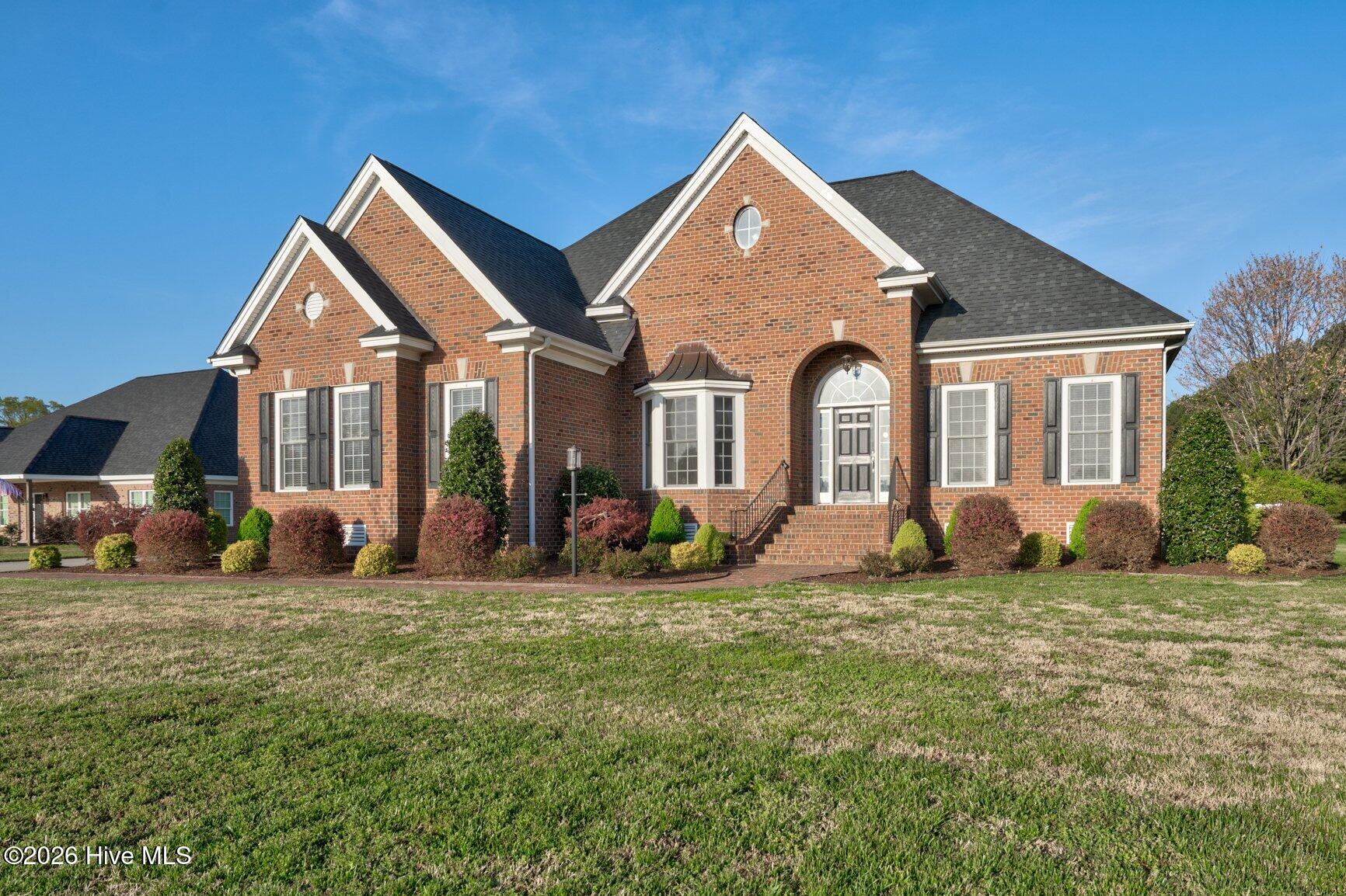 642 Chimney Hill Way