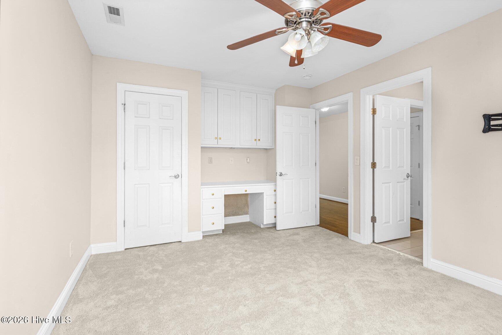 642 Chimney Hill Way