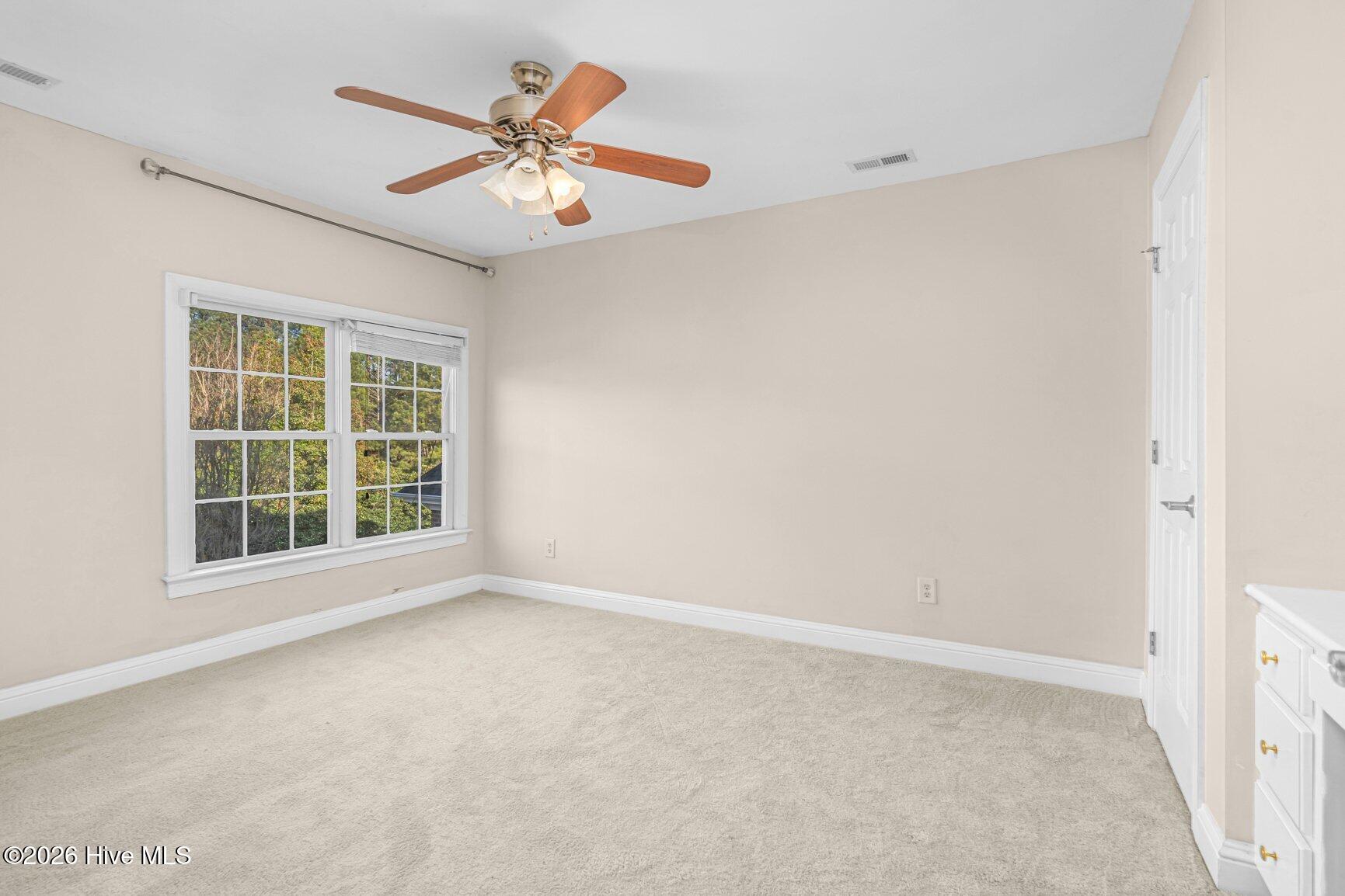 642 Chimney Hill Way