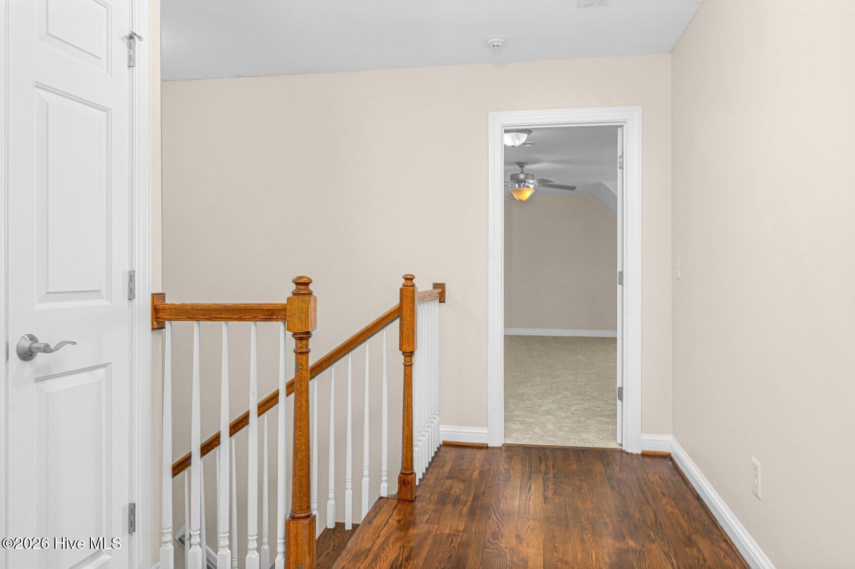 642 Chimney Hill Way