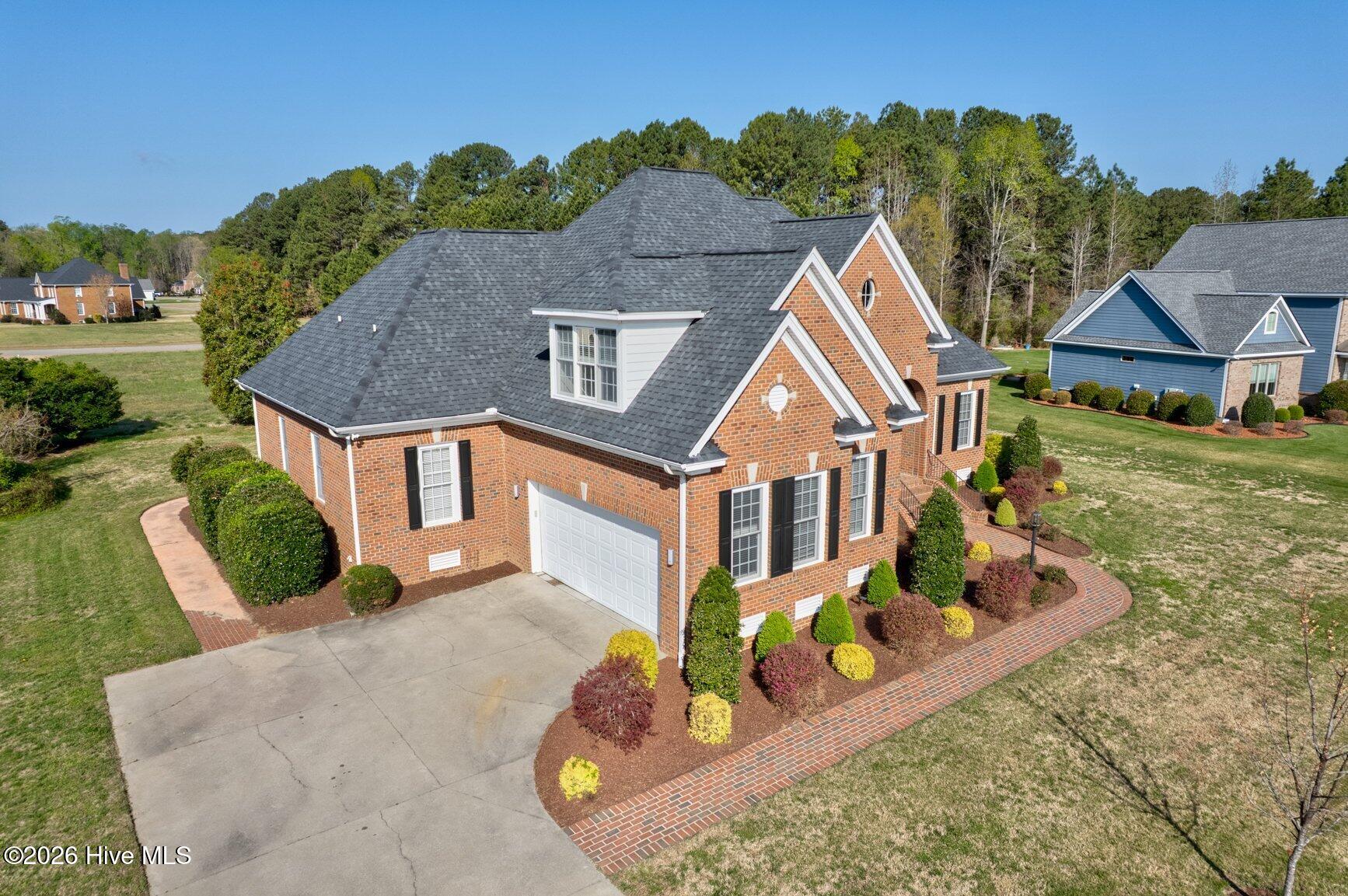 642 Chimney Hill Way