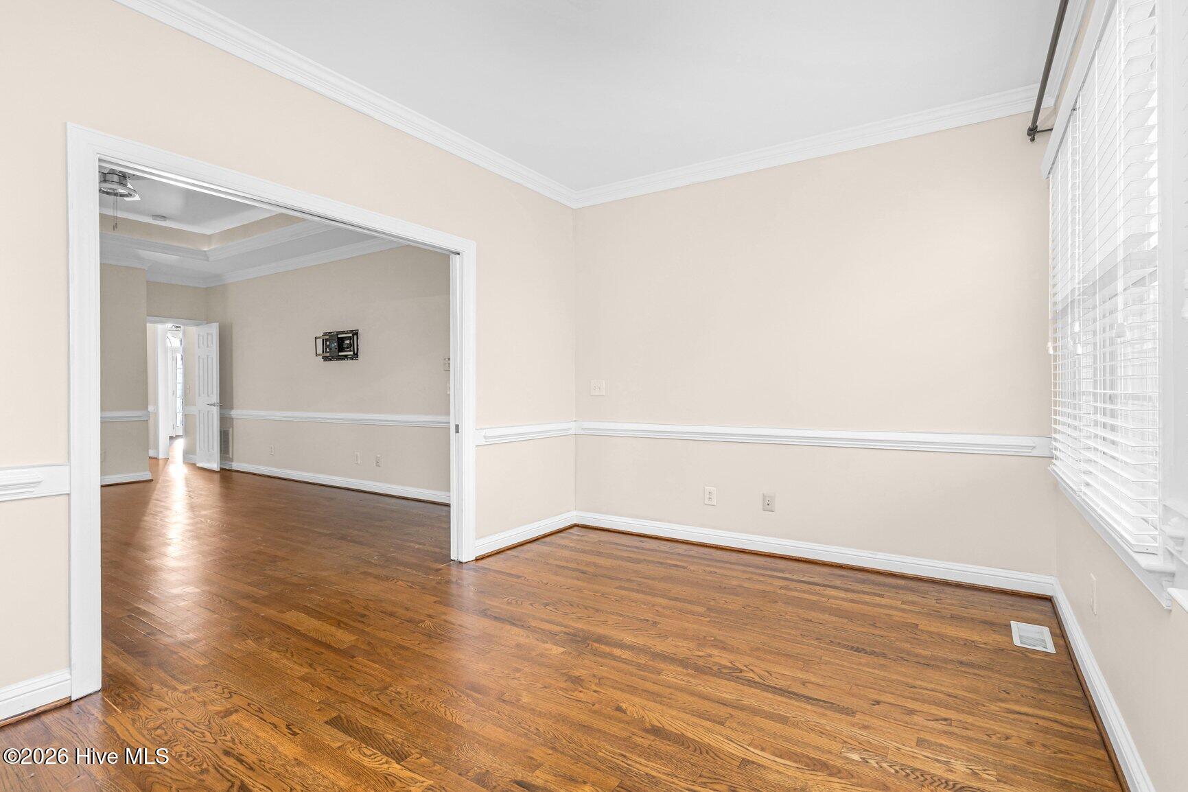 642 Chimney Hill Way