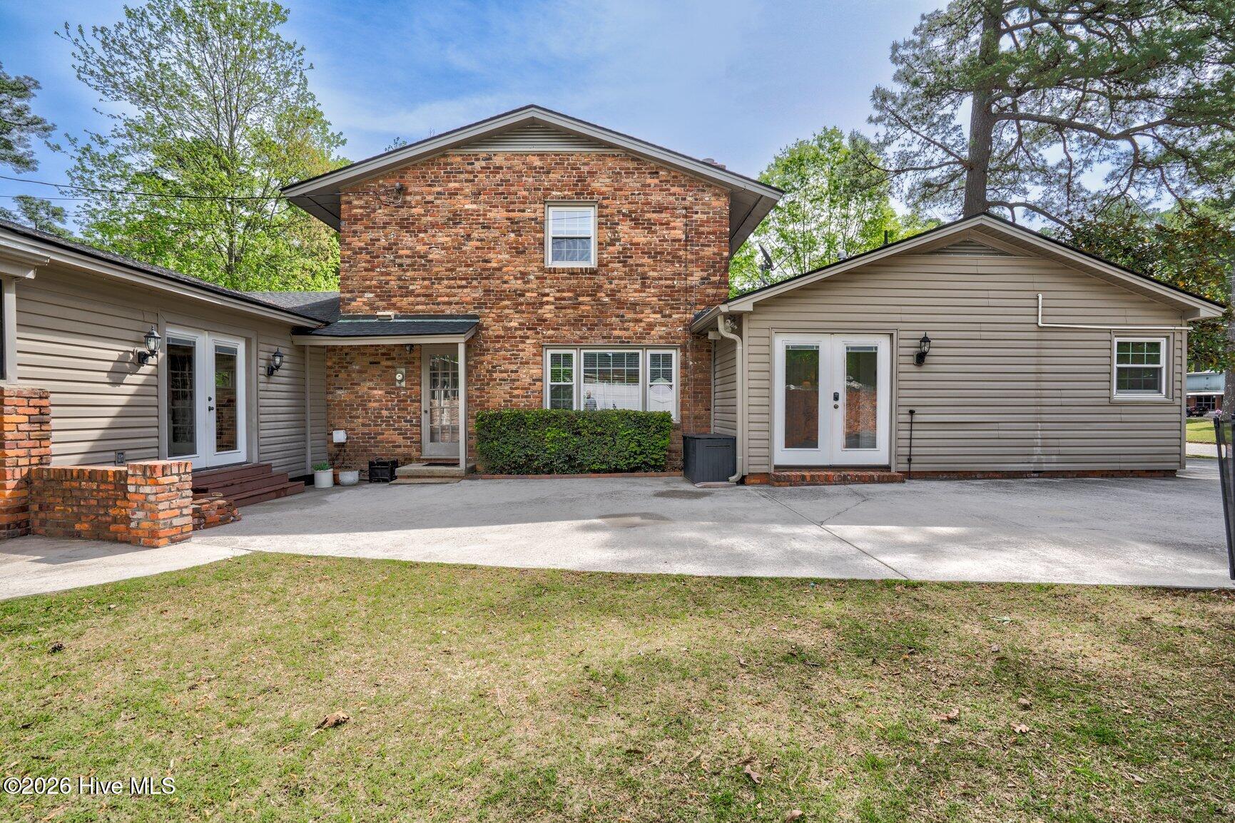 224 S Englewood Drive