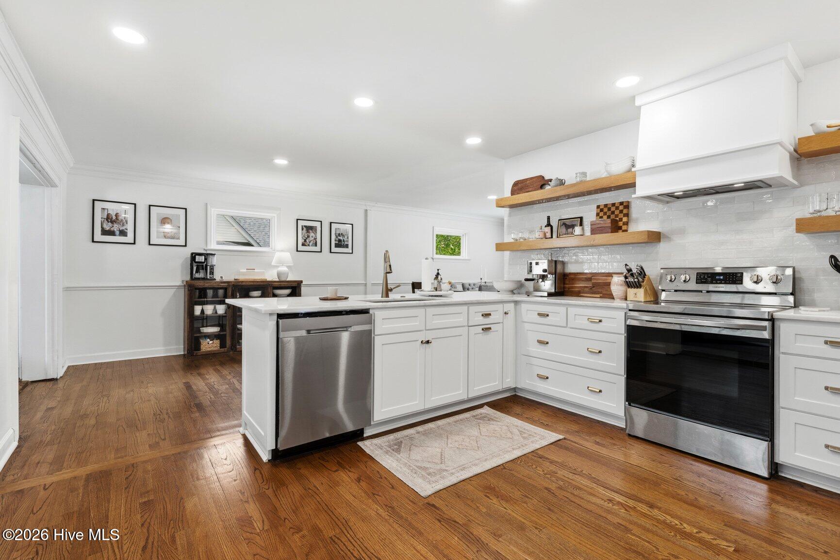 224 S Englewood Drive