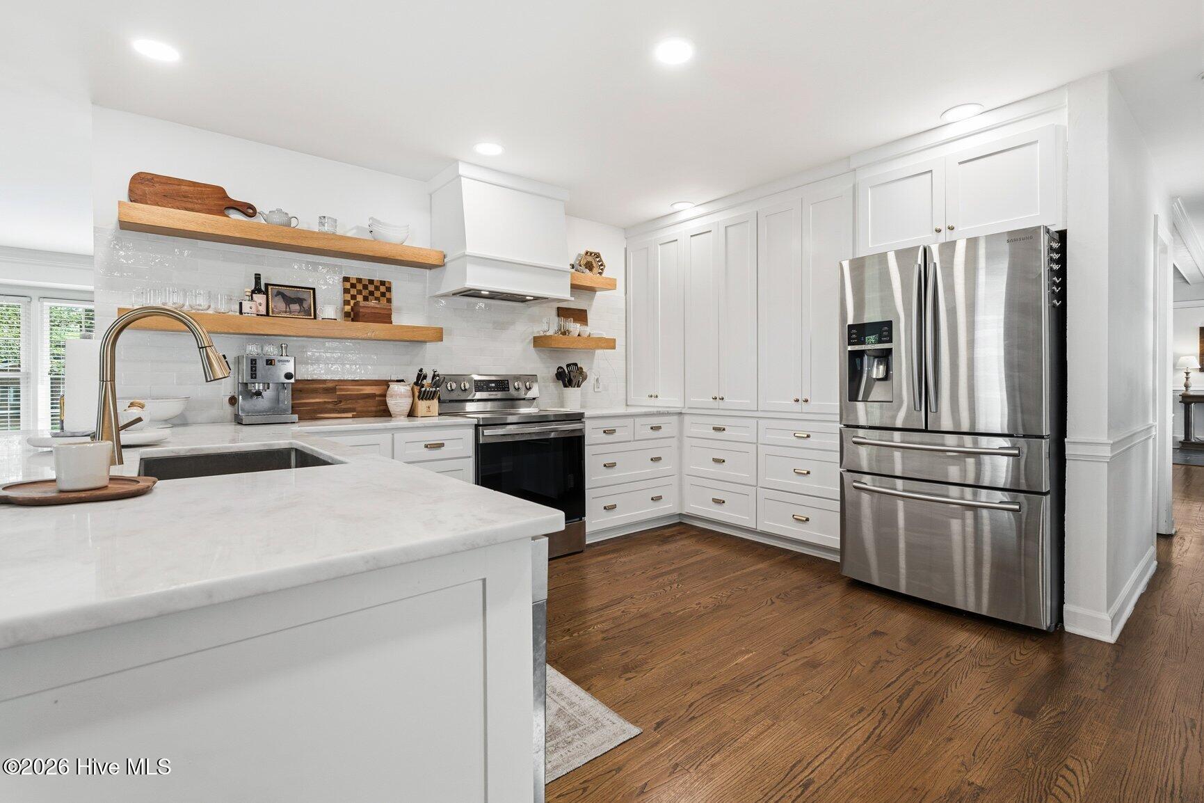 224 S Englewood Drive