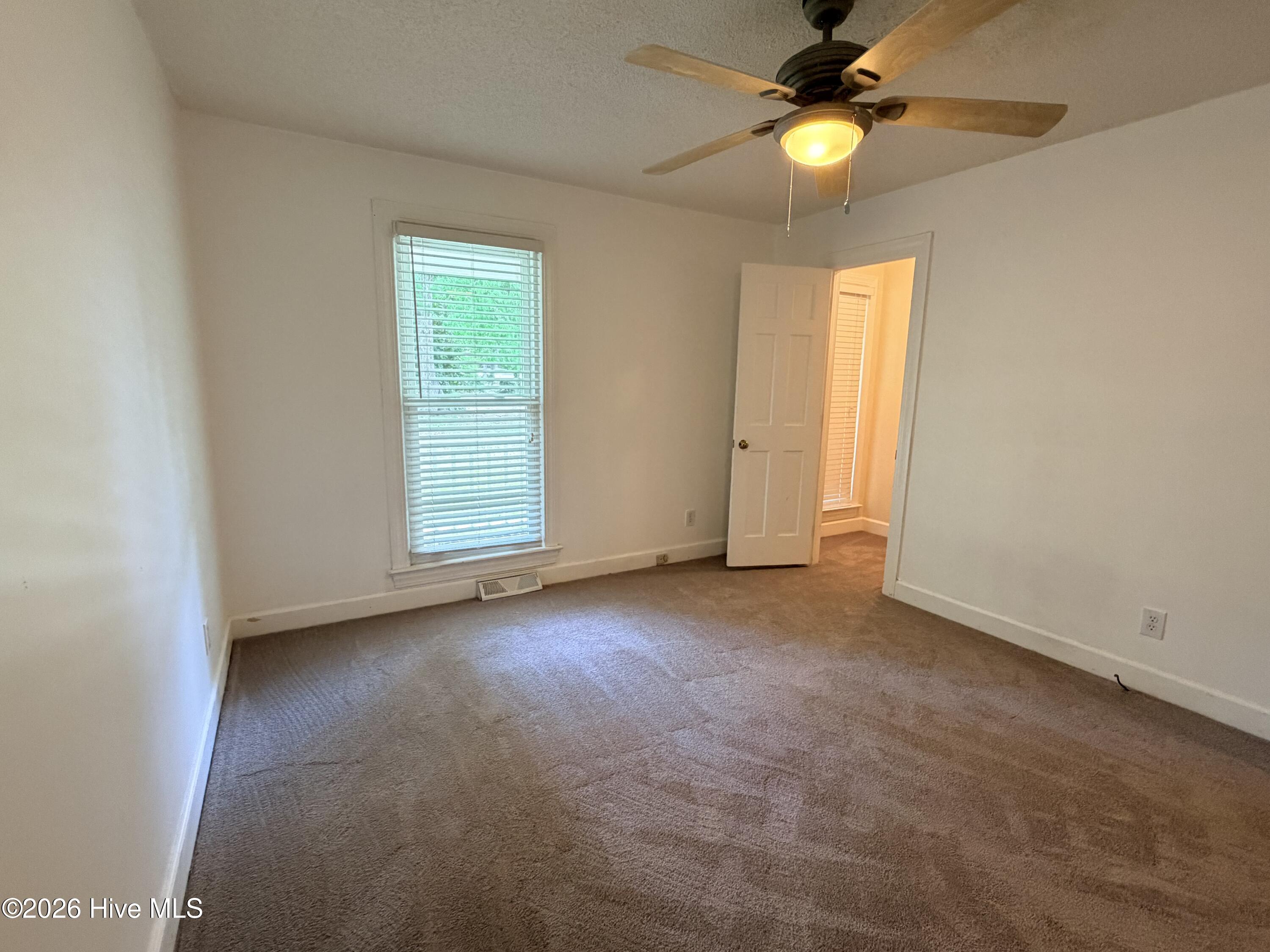 1000 Niblick Drive