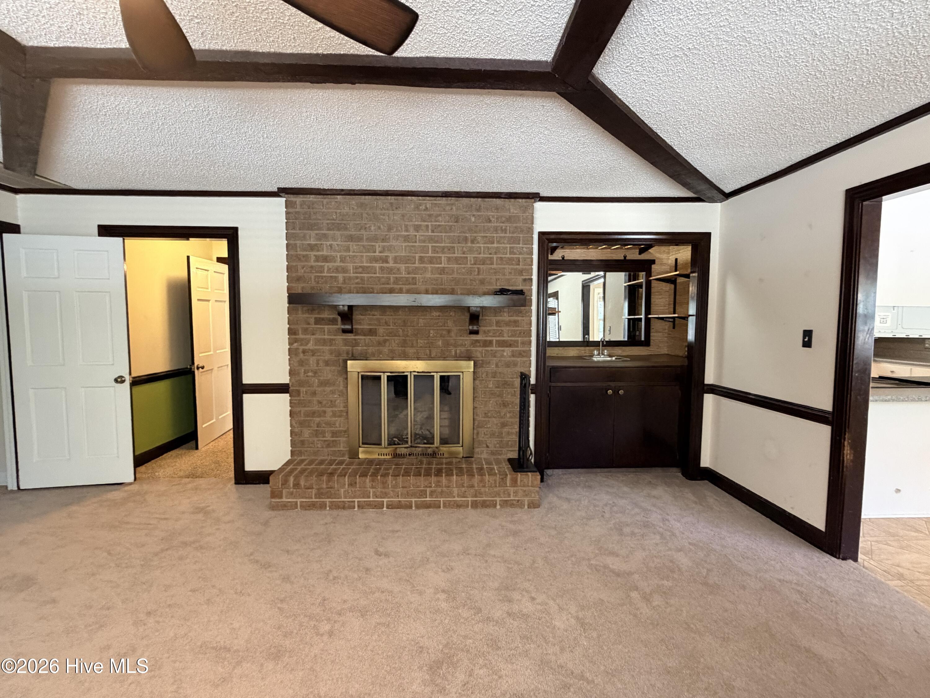 1000 Niblick Drive
