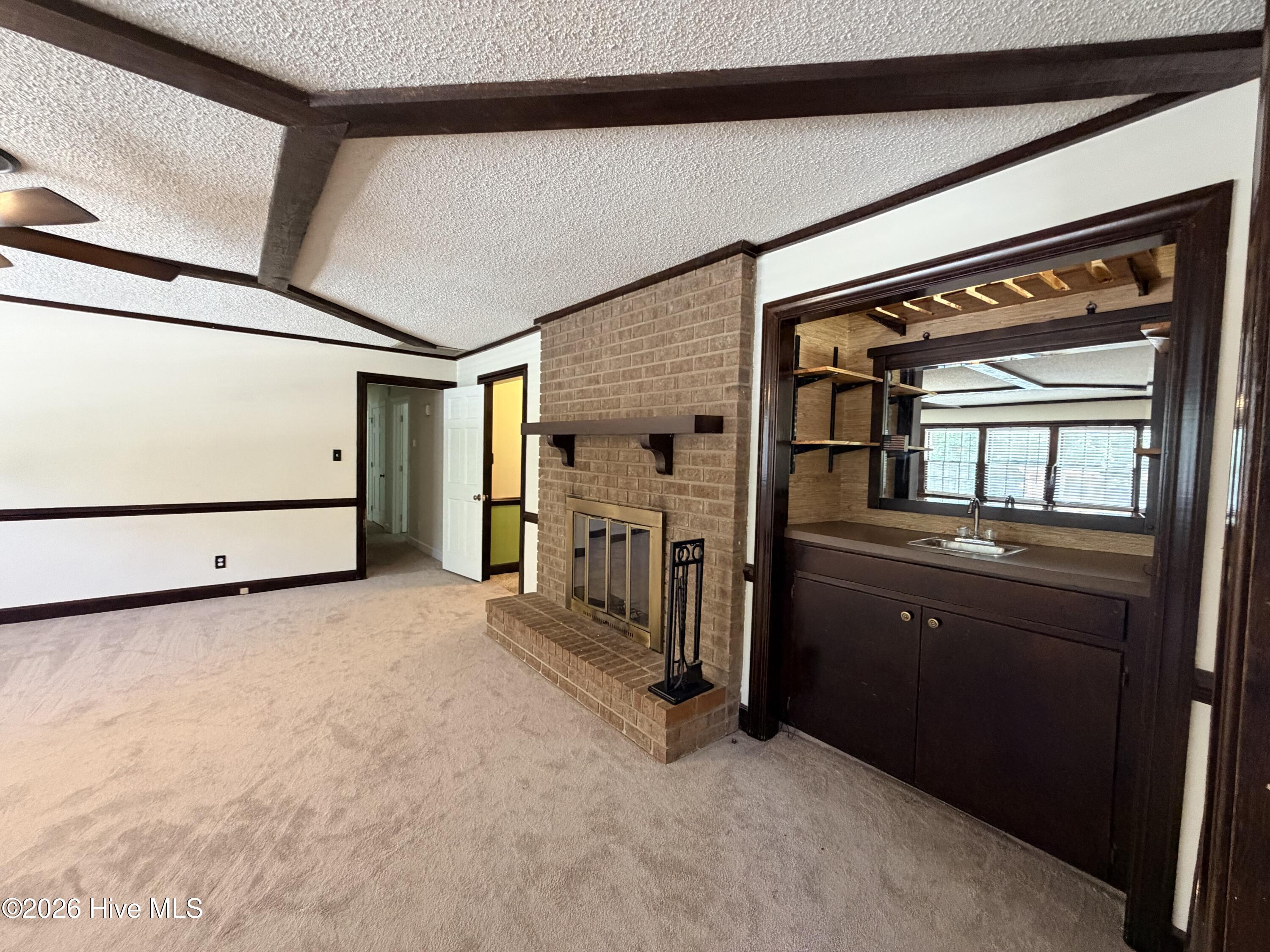 1000 Niblick Drive