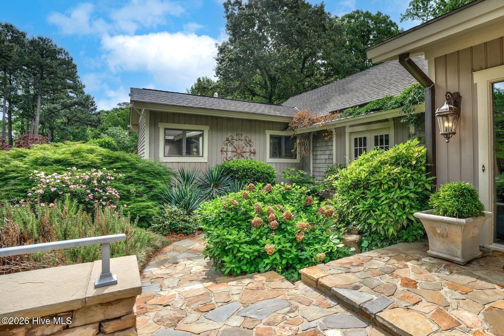 316 Iron Horse Road