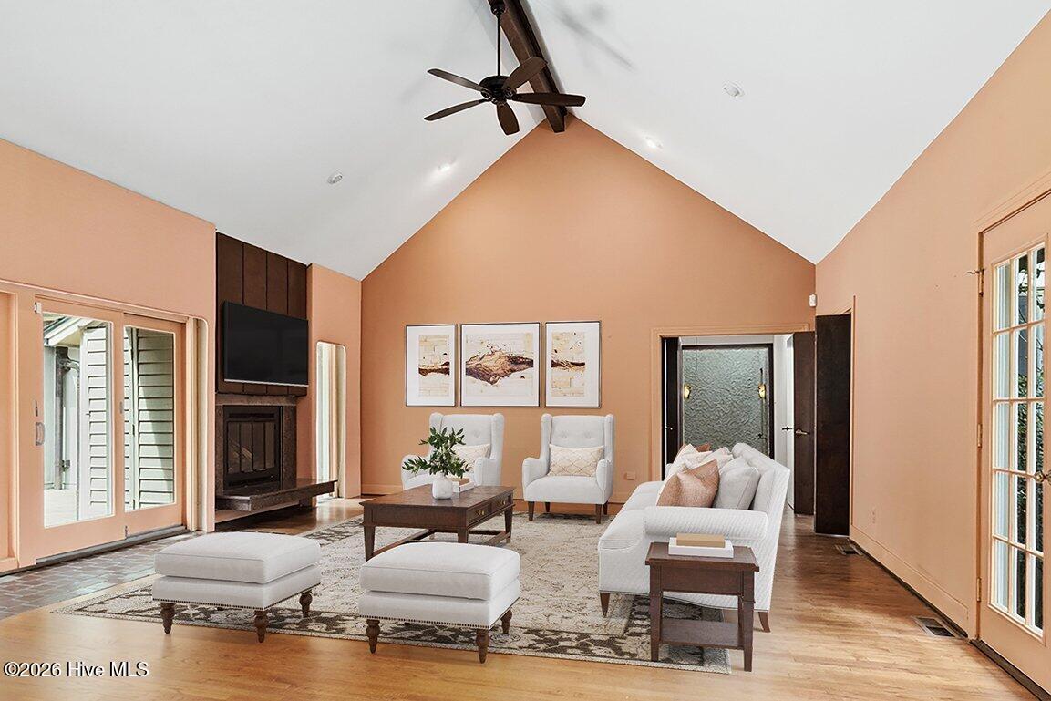 316 Iron Horse Road