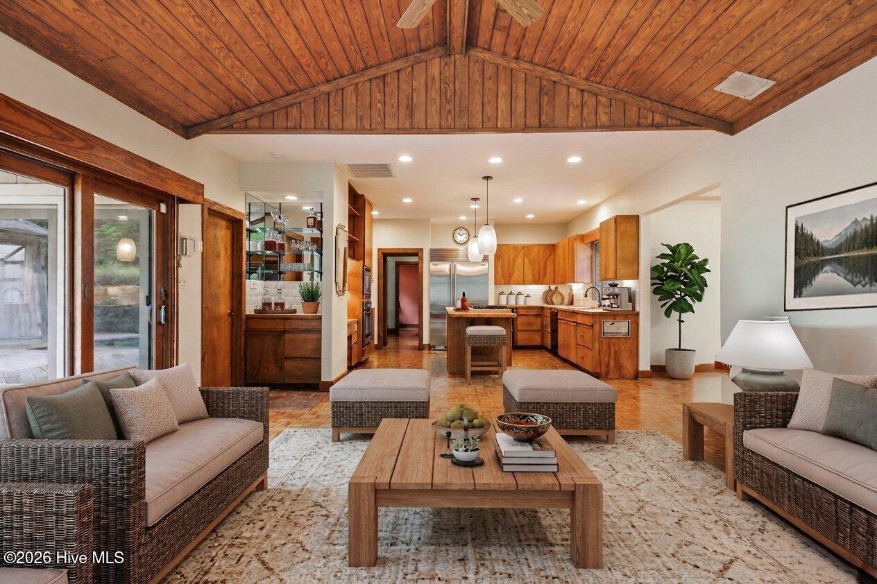 316 Iron Horse Road