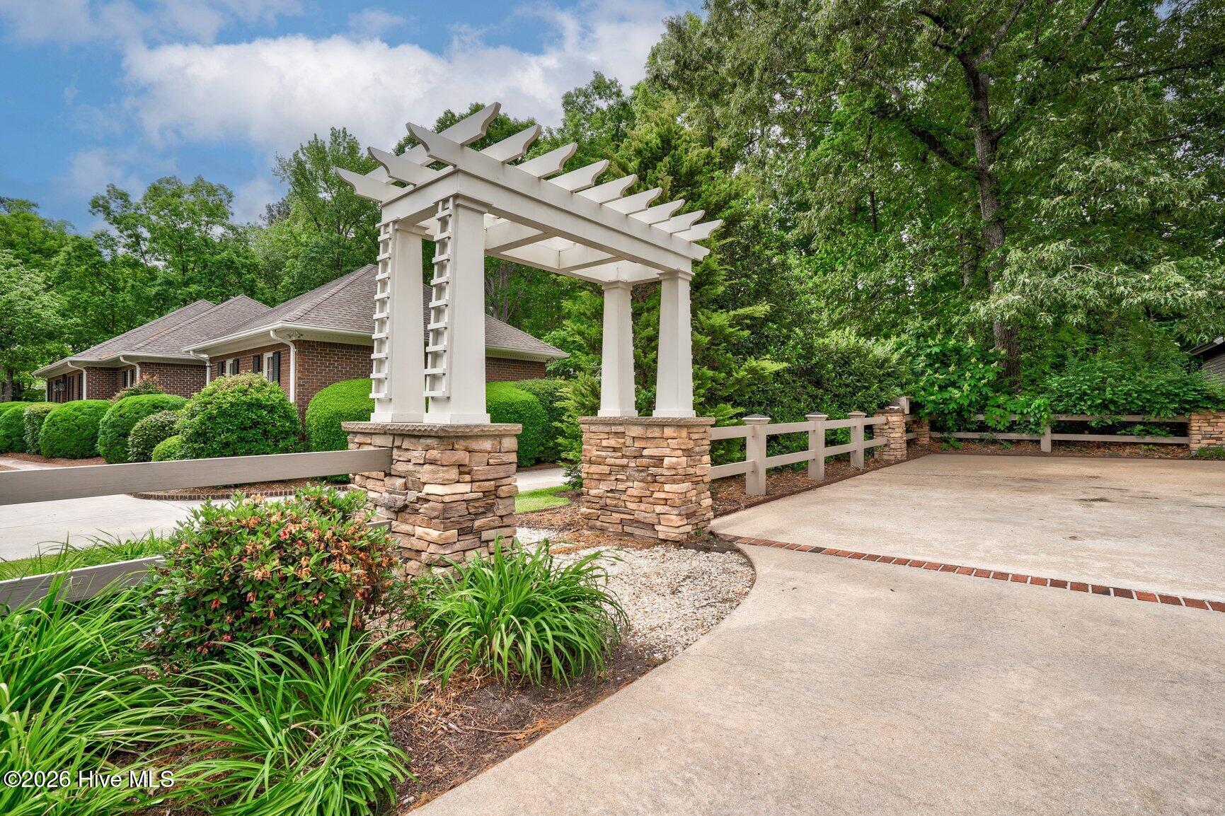 316 Iron Horse Road