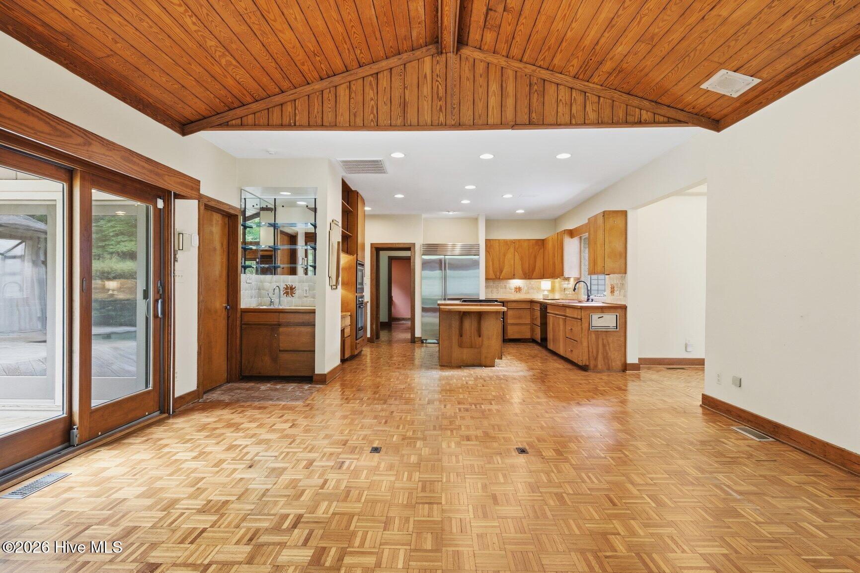 316 Iron Horse Road