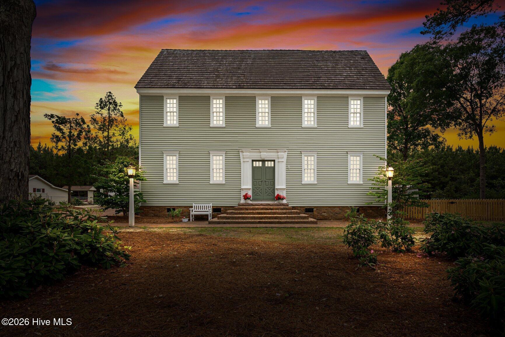1516 Colony Drive