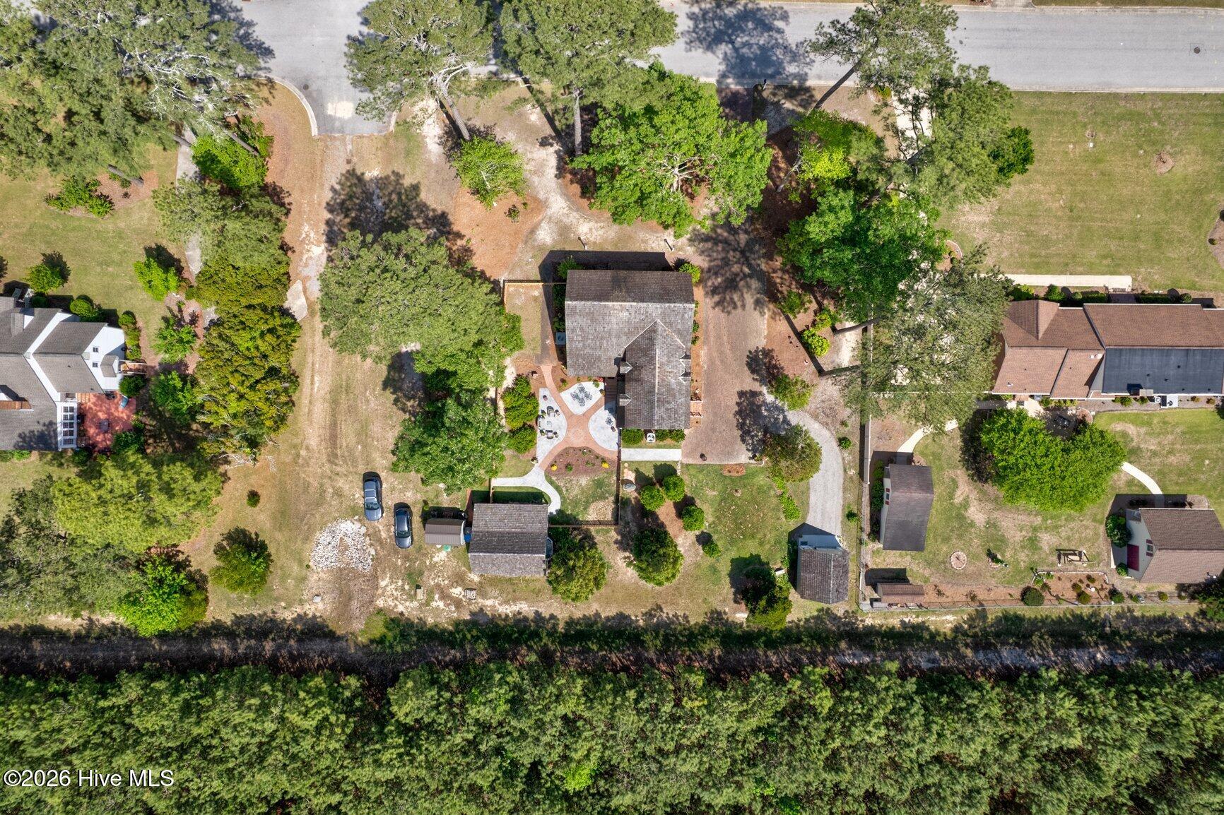 1516 Colony Drive