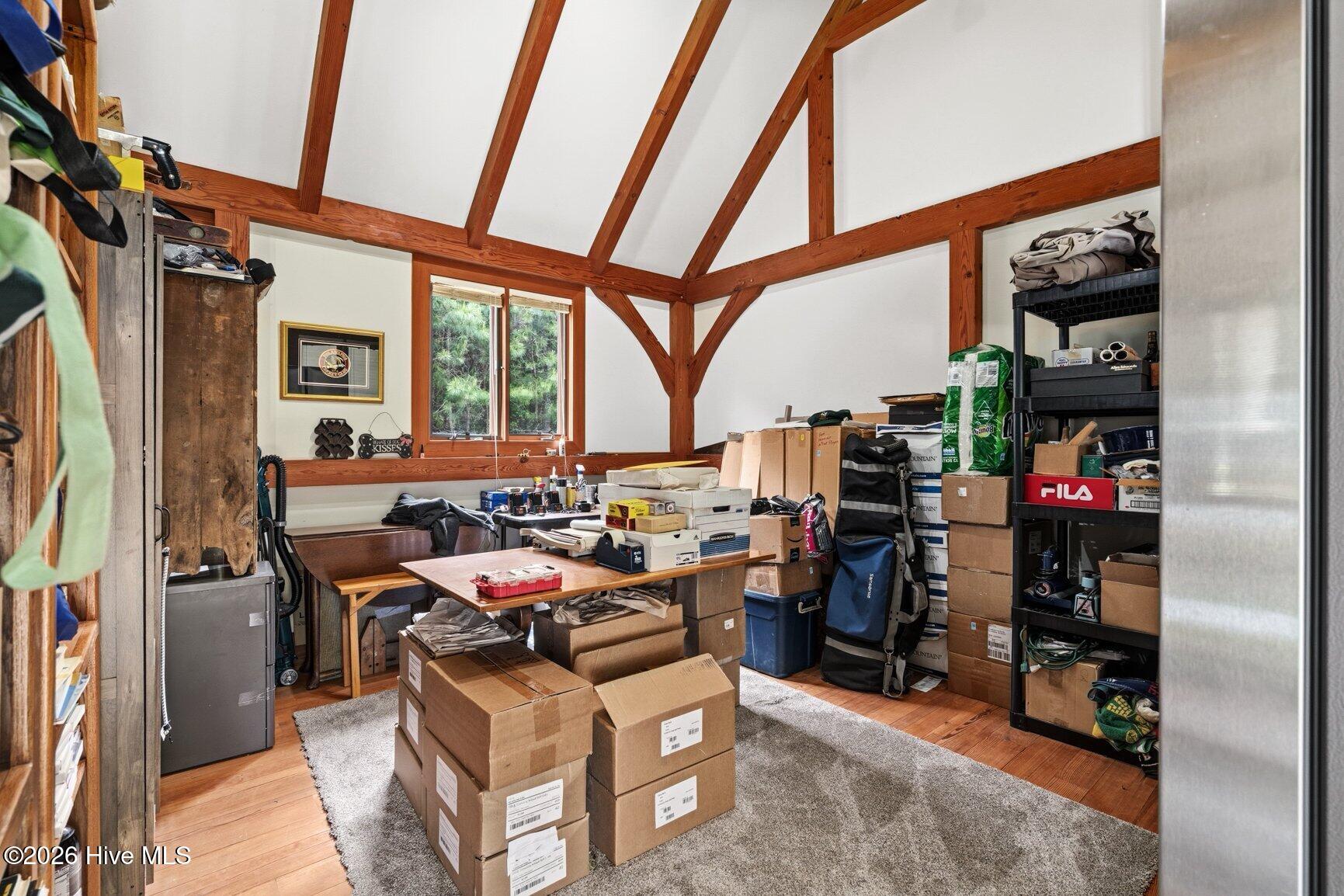 1516 Colony Drive