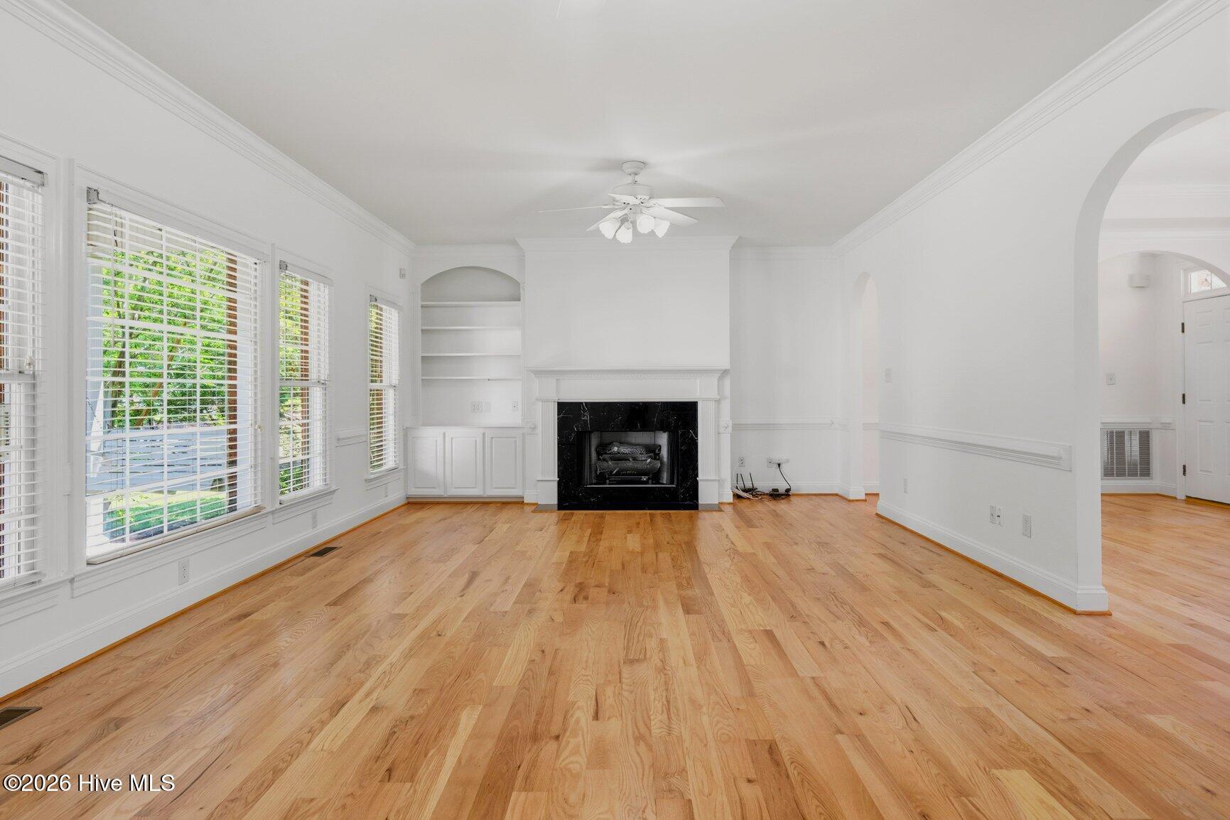 817 Logan Trail