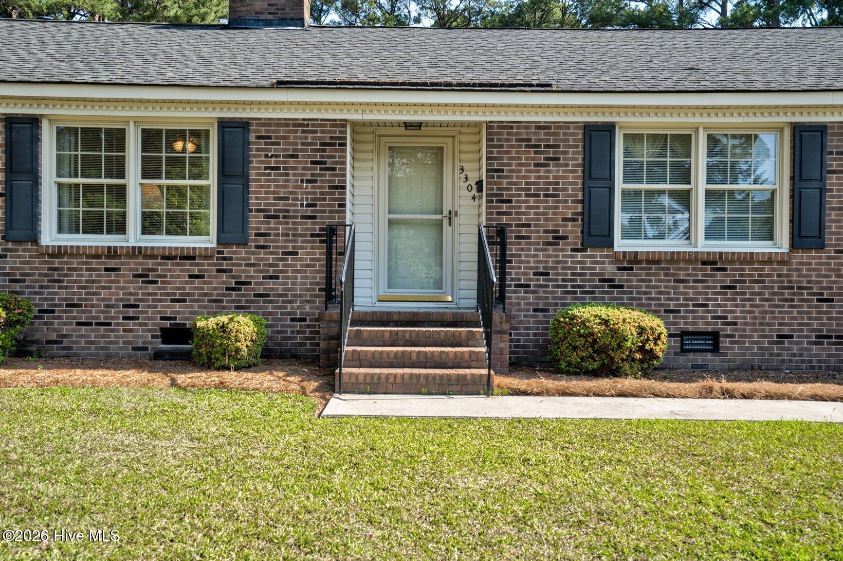 3304 Hawthorne Road