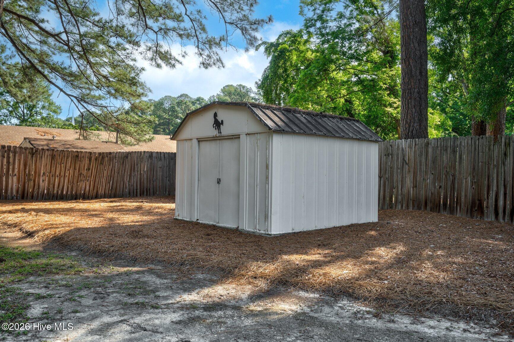 3304 Hawthorne Road