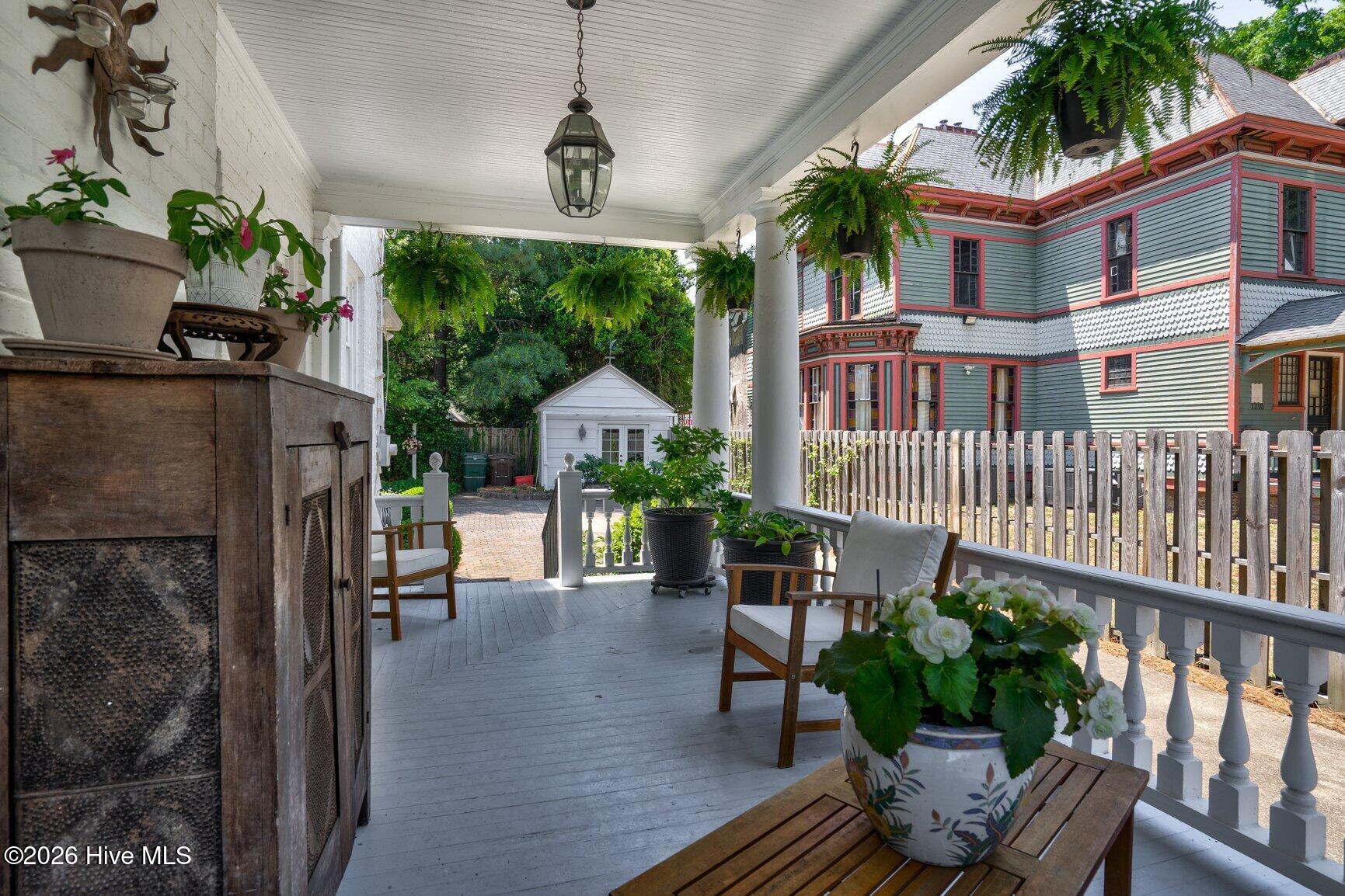 1208 N Main Street