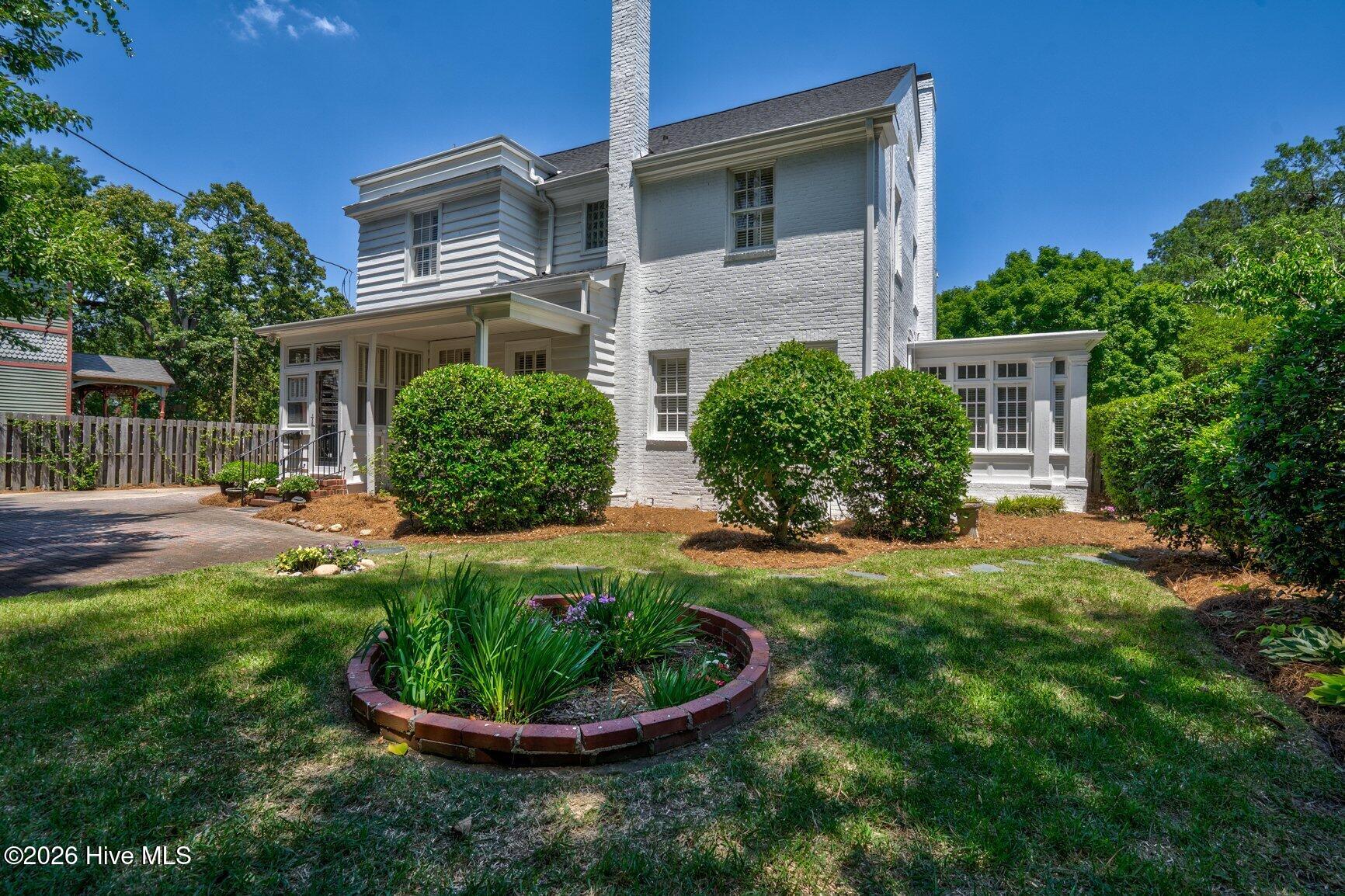 1208 N Main Street