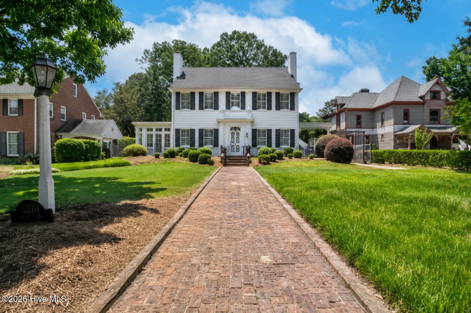 1208 N Main Street