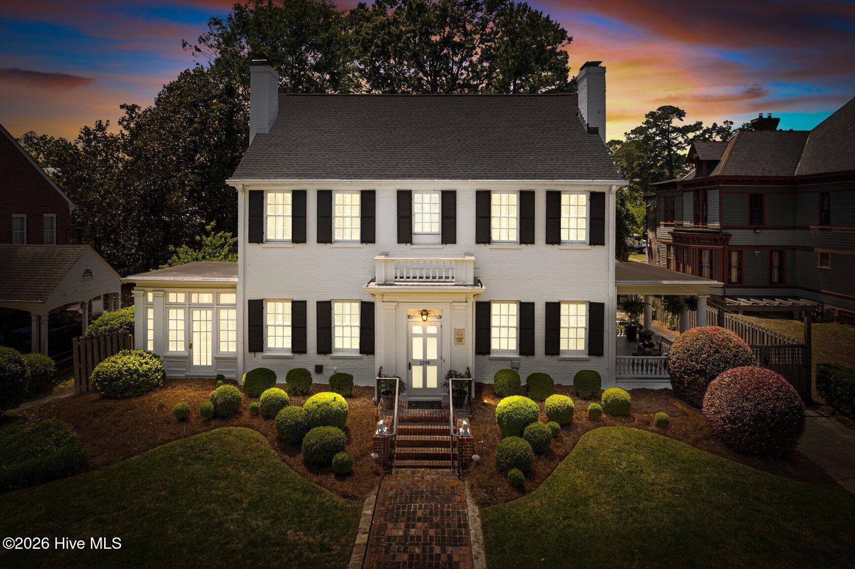 1208 N Main Street