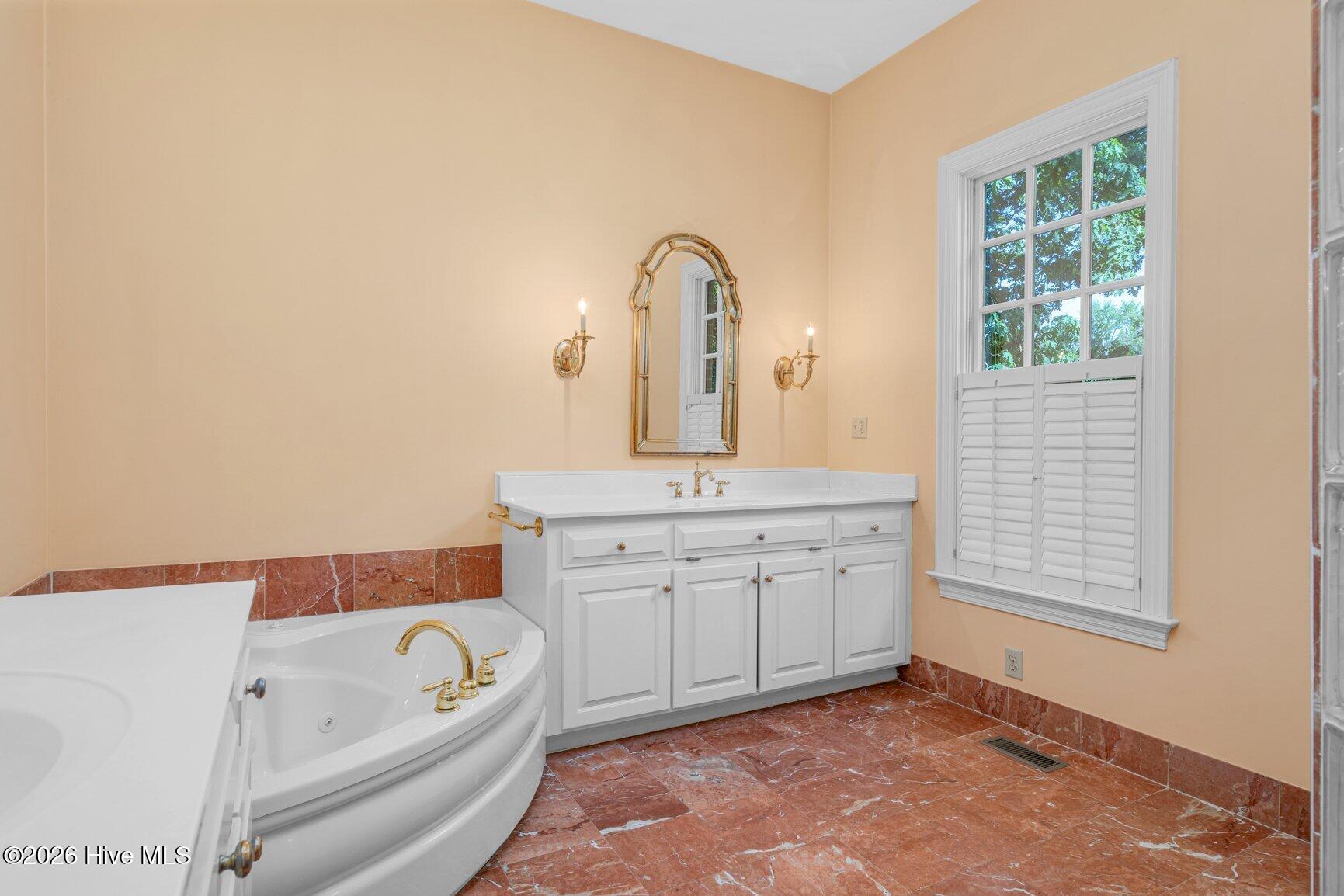 328 Iron Horse Road