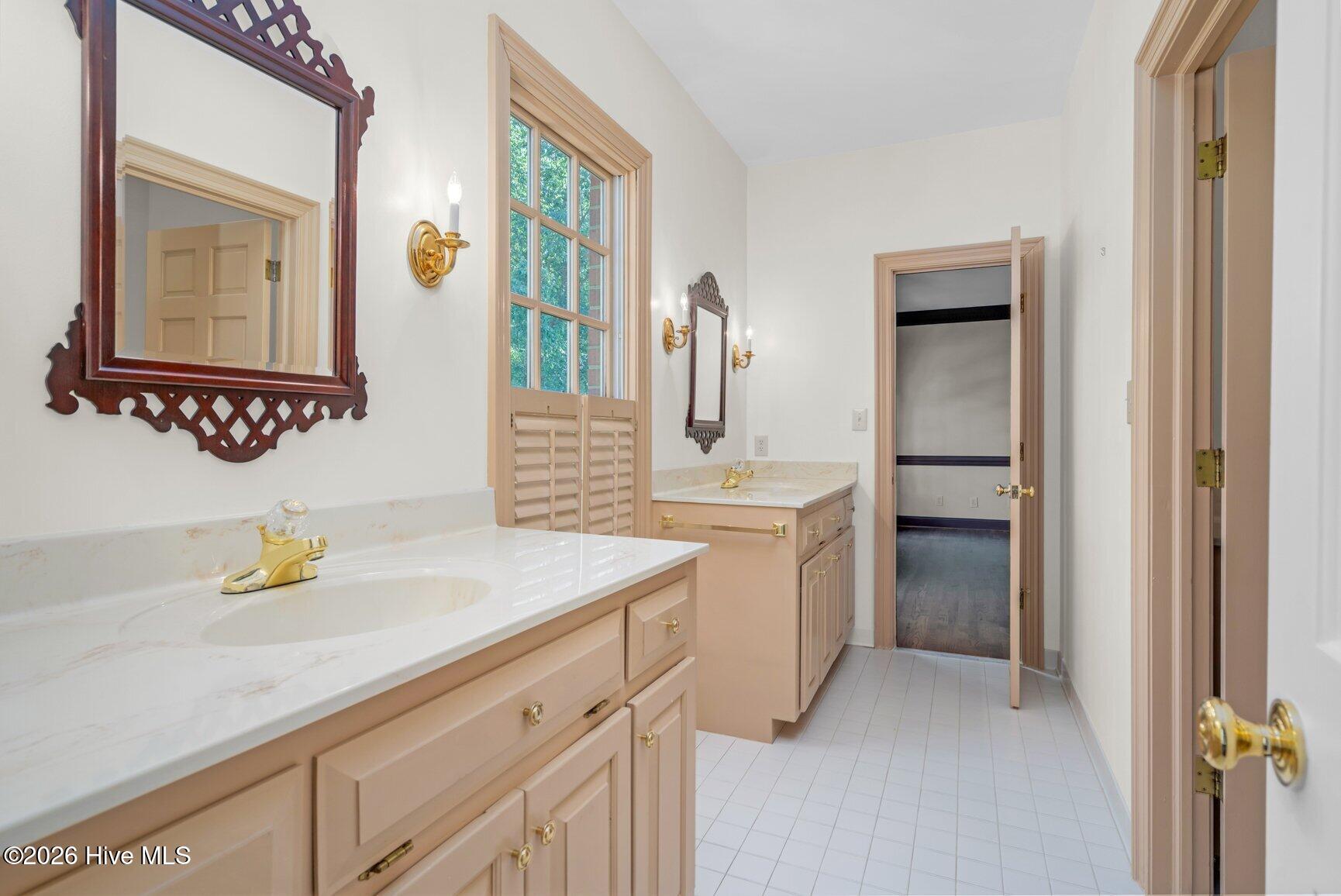 328 Iron Horse Road