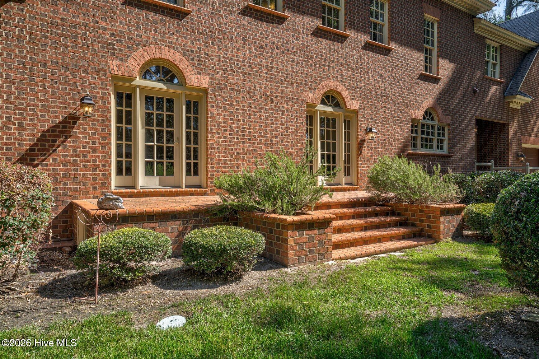 328 Iron Horse Road