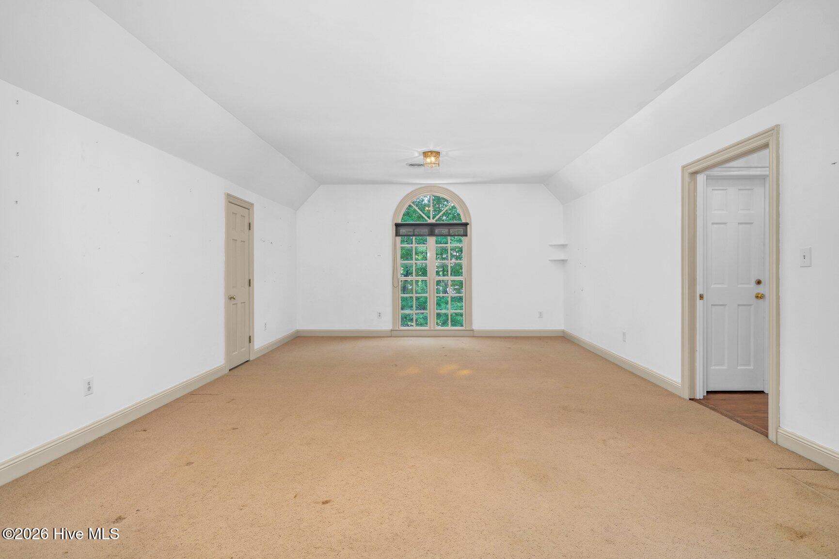 328 Iron Horse Road