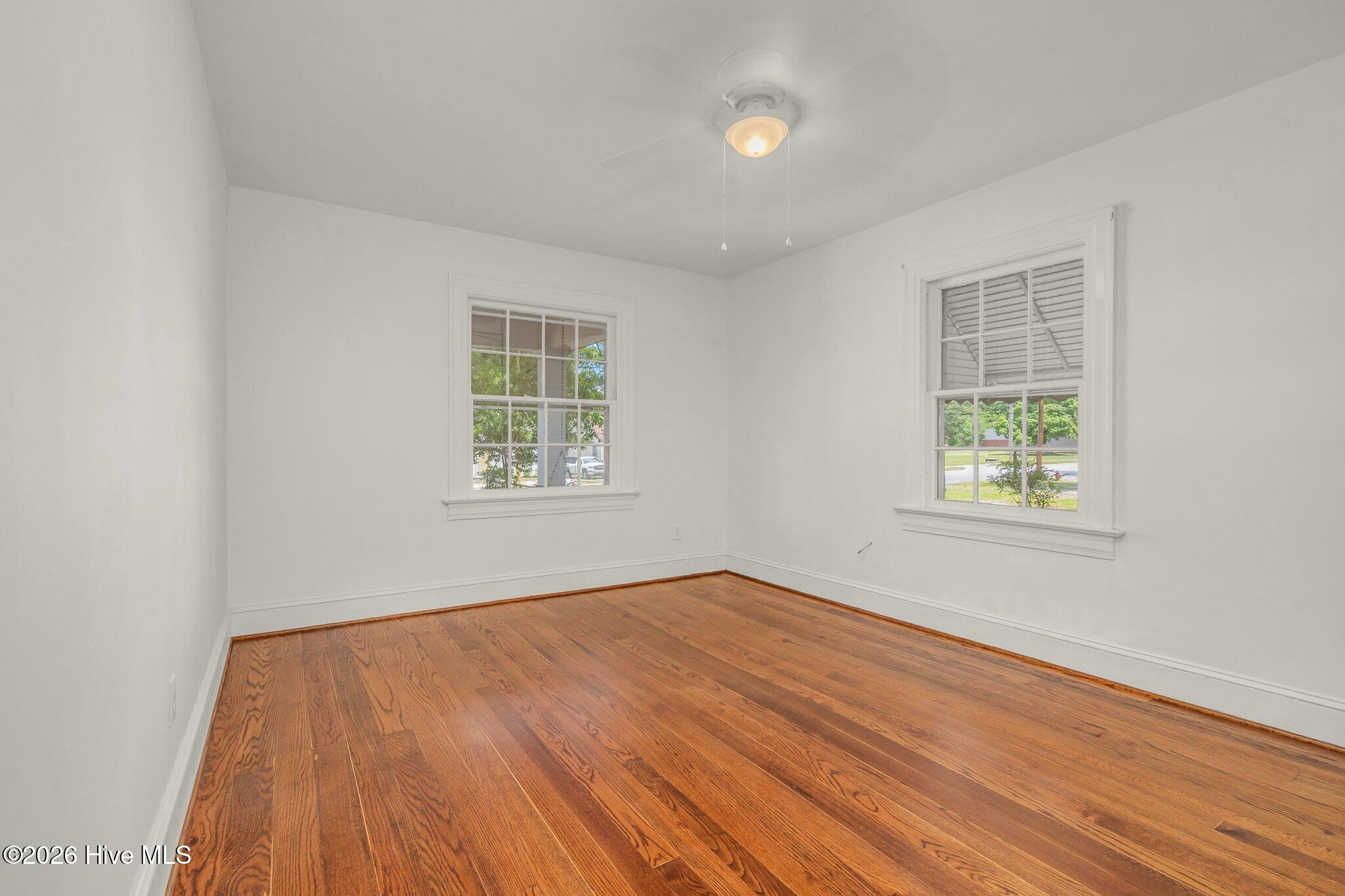 1209 W Thomas Street