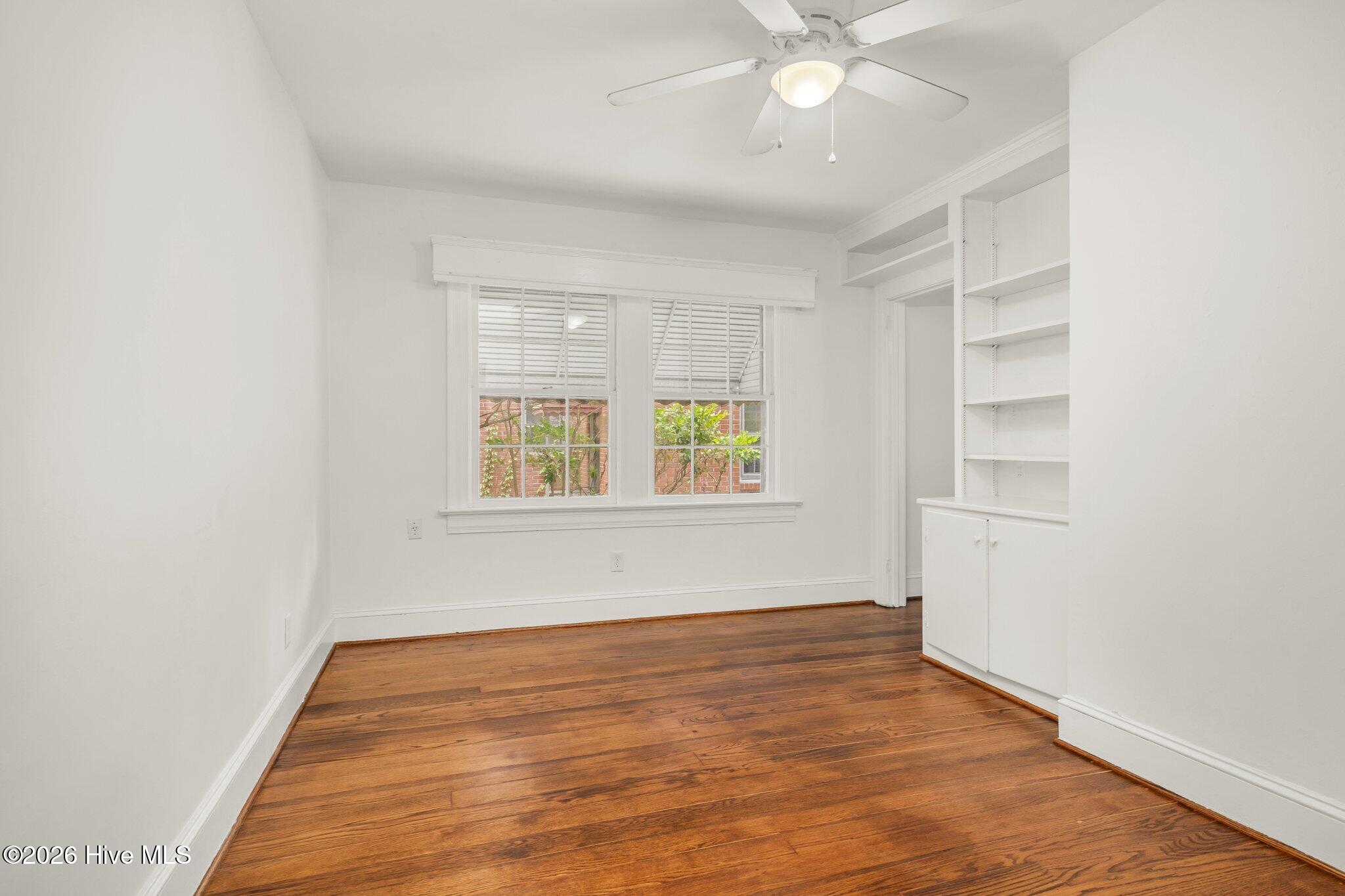 1209 W Thomas Street