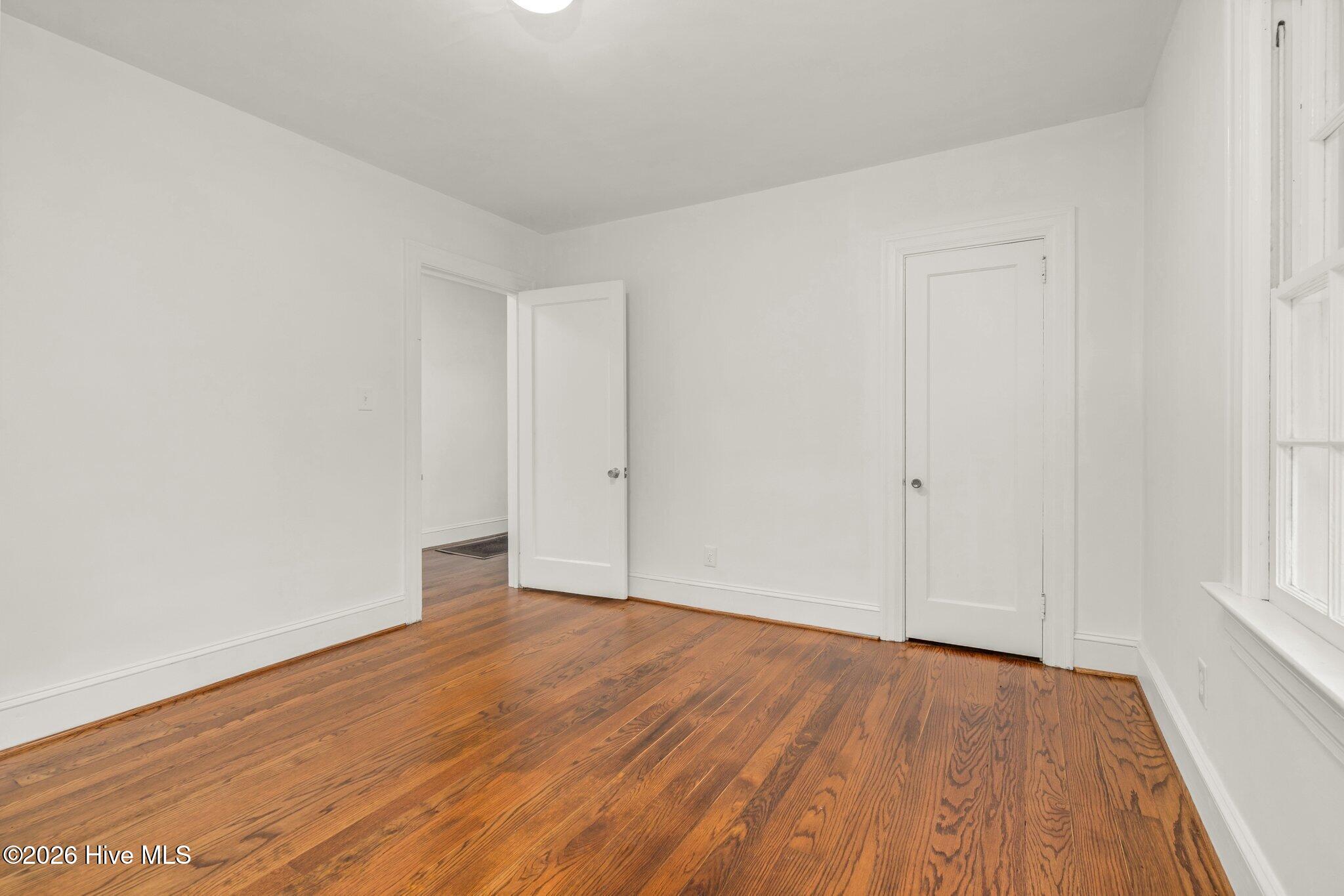 1209 W Thomas Street