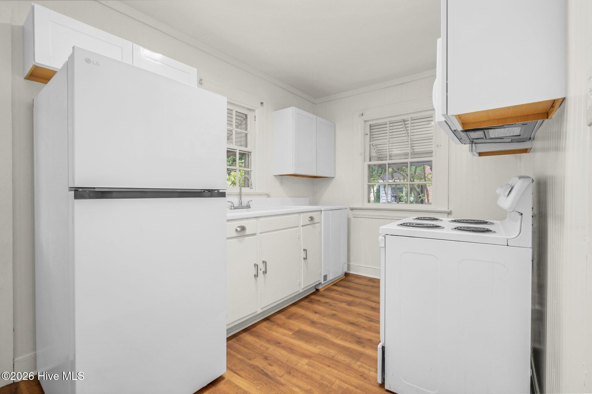 1209 W Thomas Street