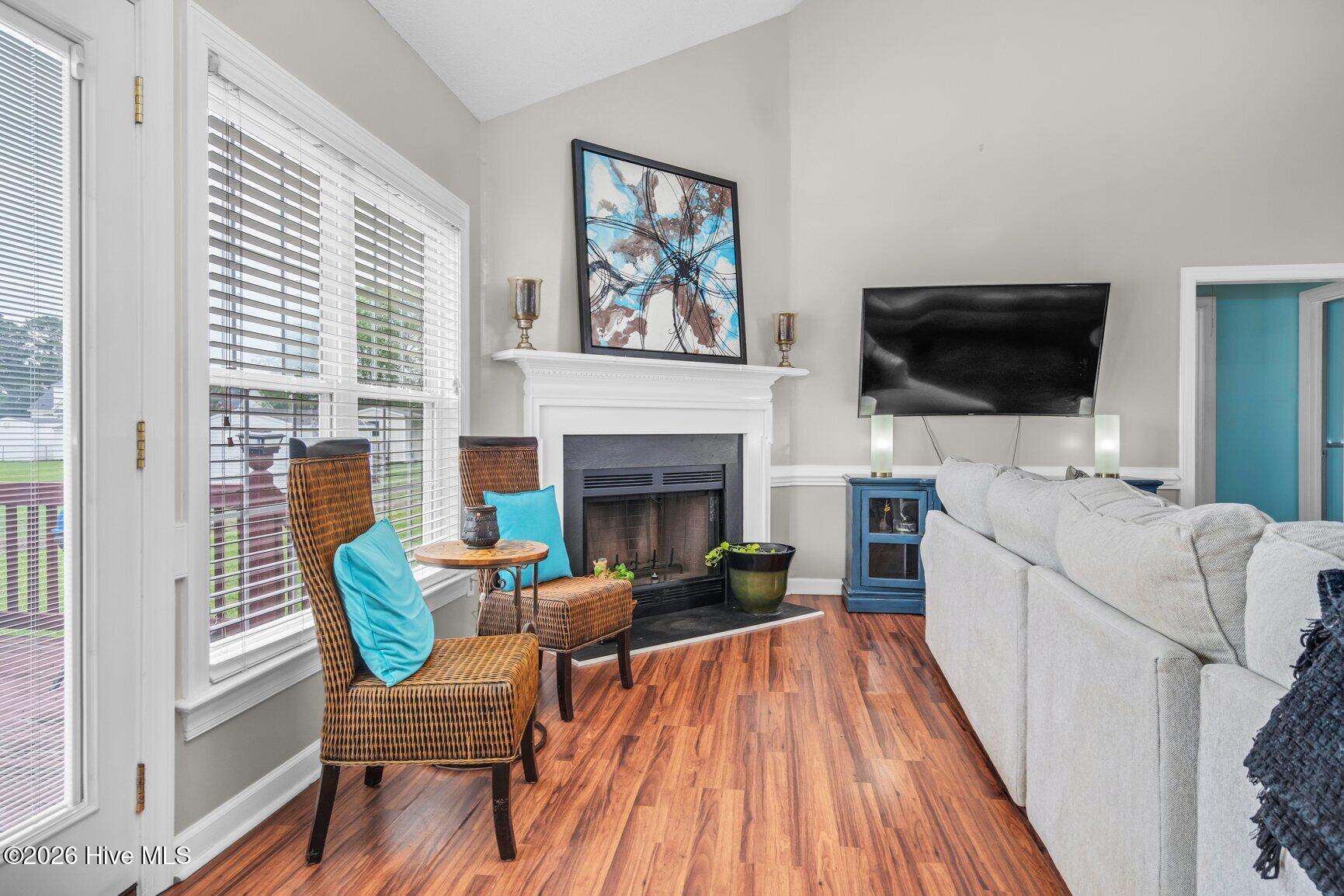 4827 Hunter Ridge Court