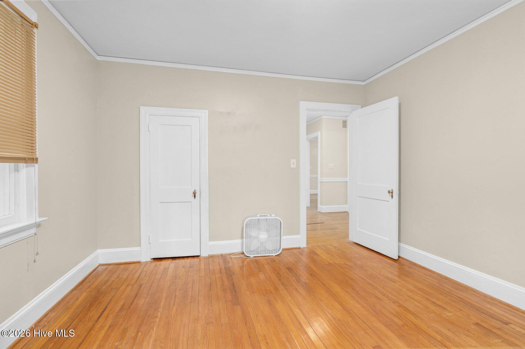 1041 Lafayette Avenue