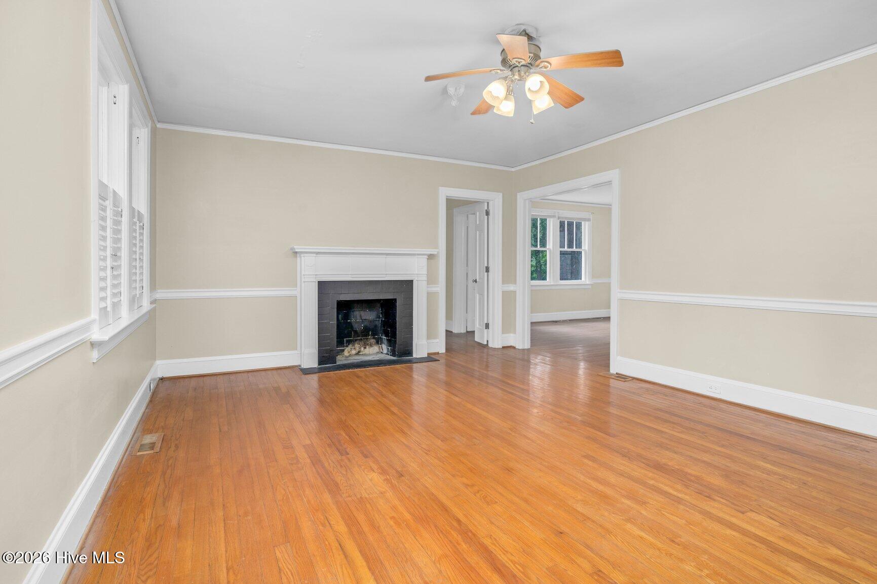 1041 Lafayette Avenue
