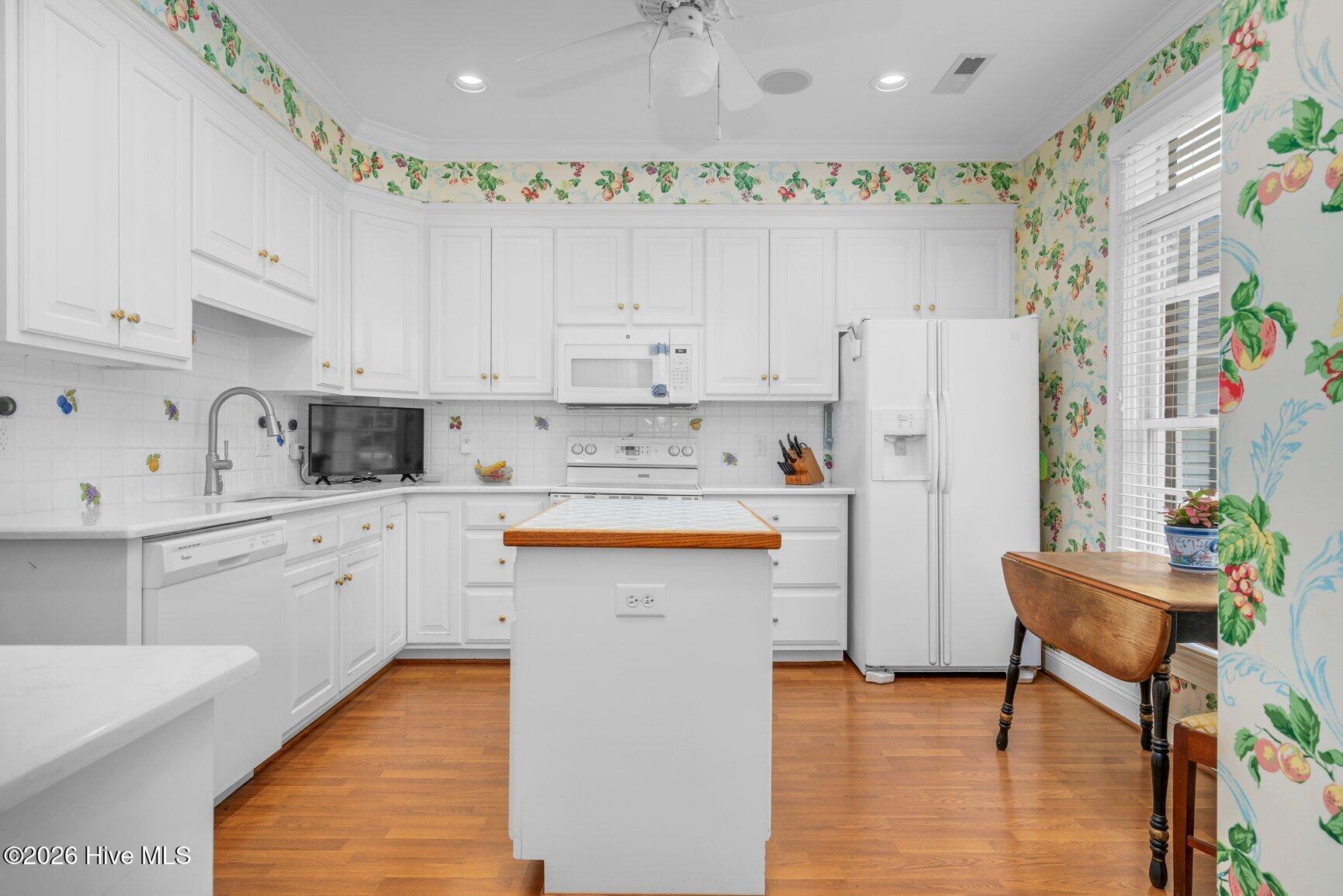 108 Cobblestone Court
