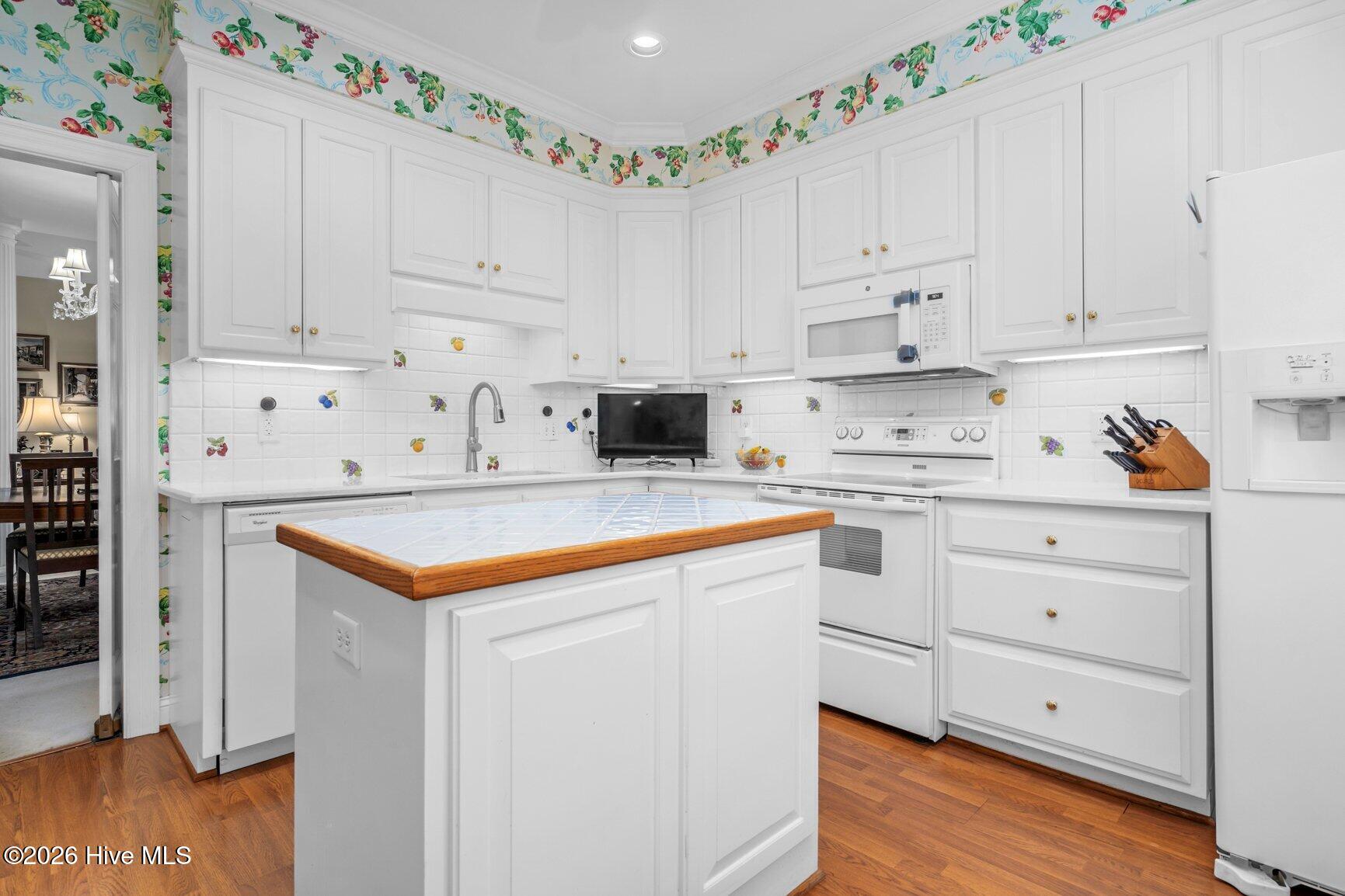 108 Cobblestone Court