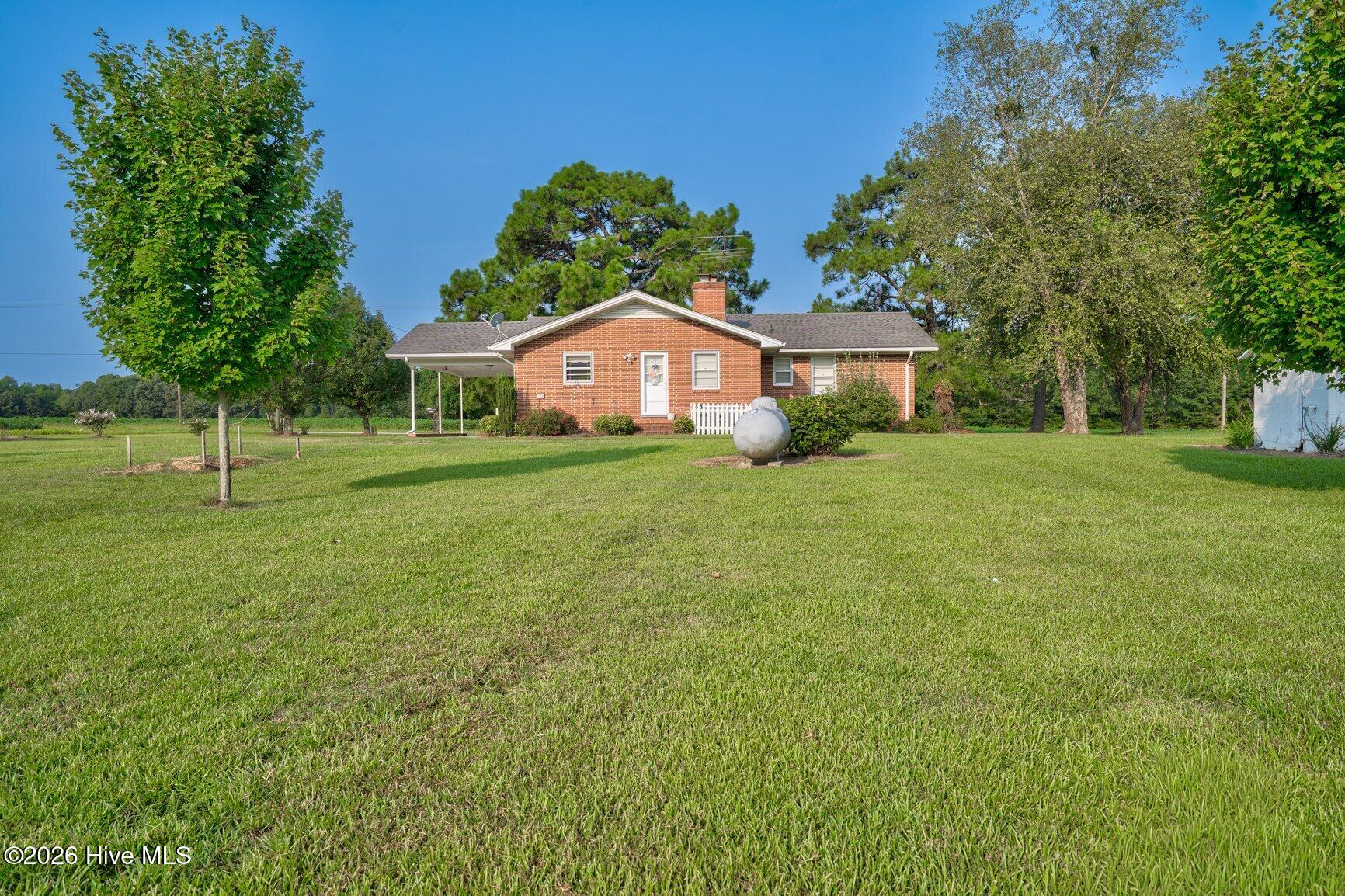 2281 S Old Carriage Road