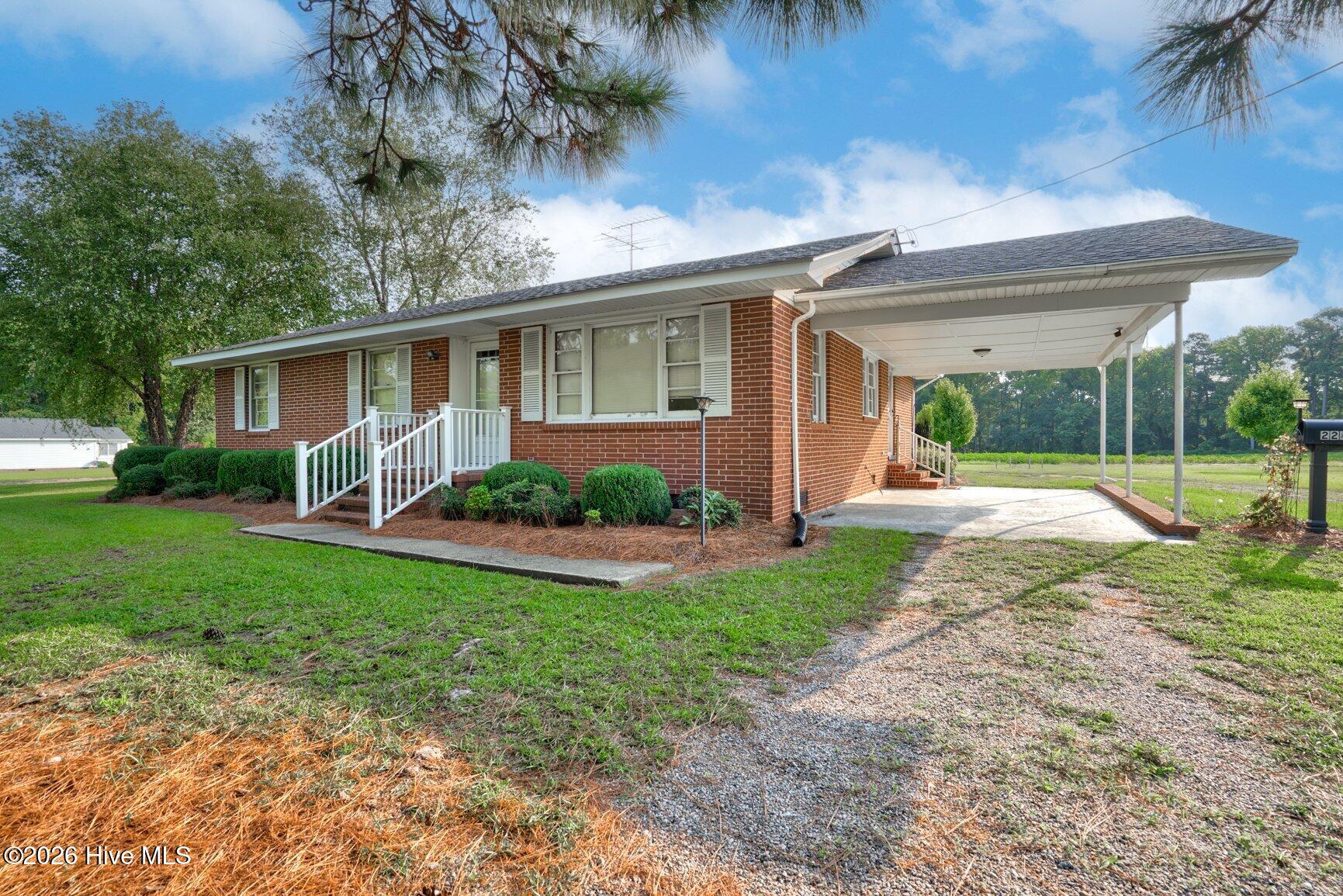 2281 S Old Carriage Road