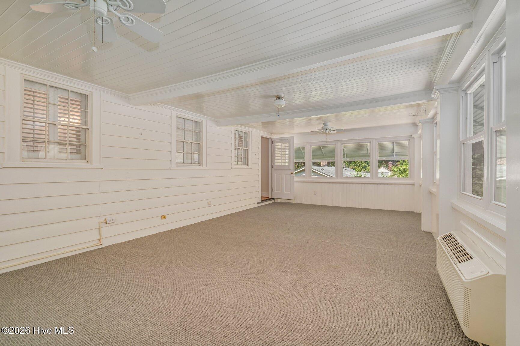 1608 Lafayette Avenue