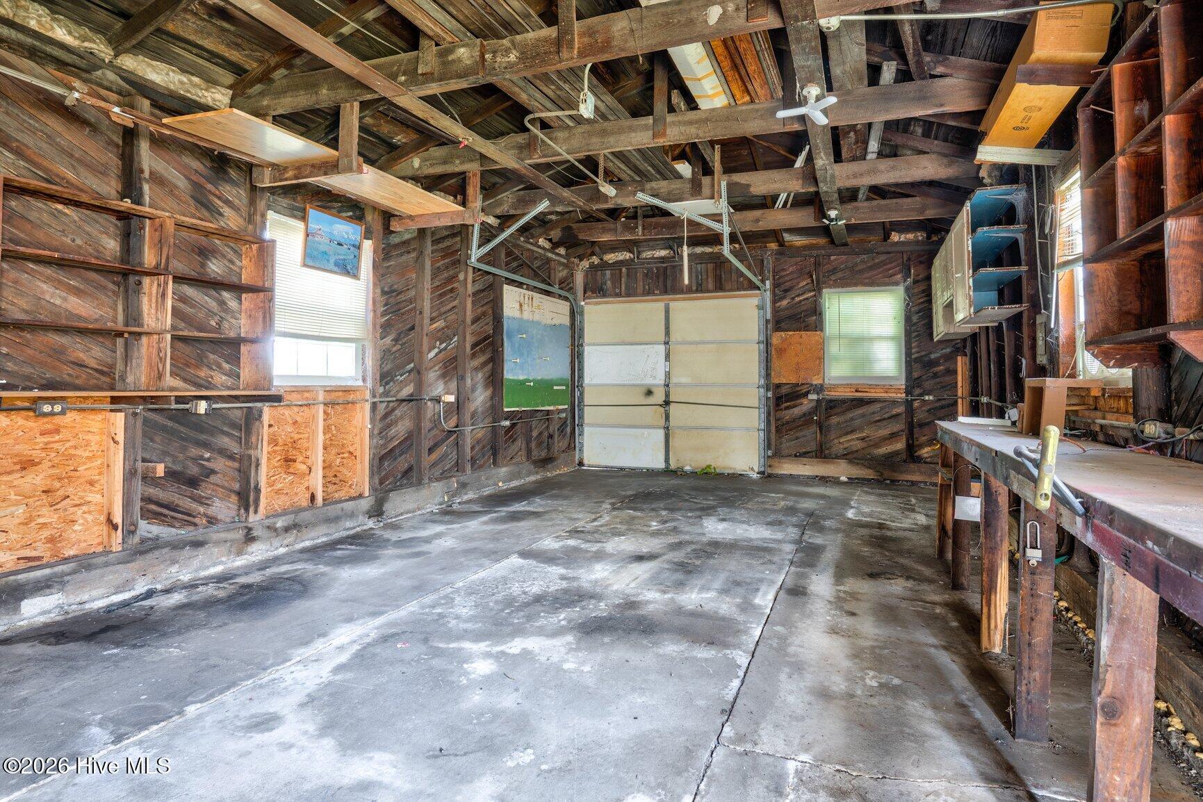 300 W Howard Avenue