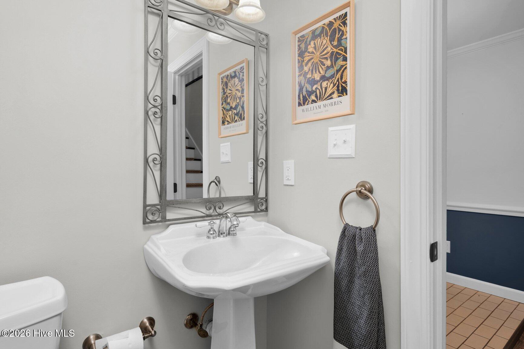 2239 Creekridge Drive